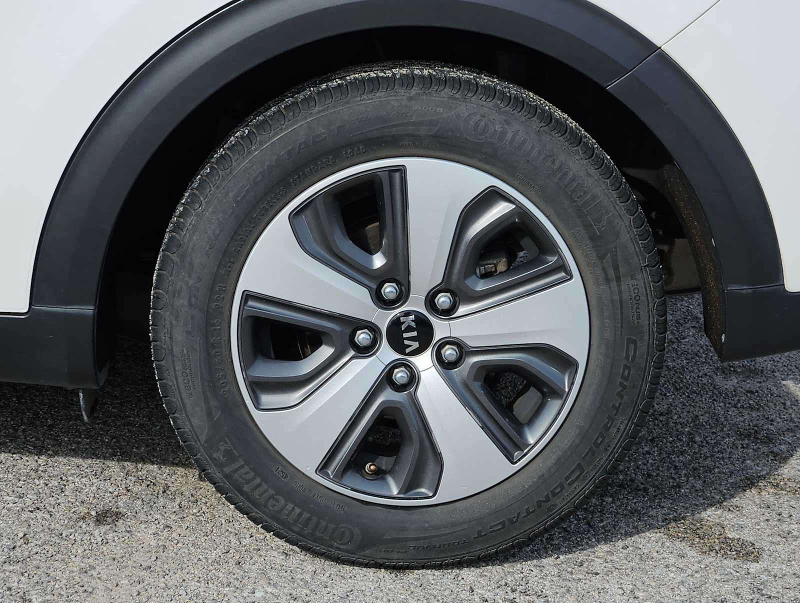 Thumbnail: 2018 Kia Niro - 12