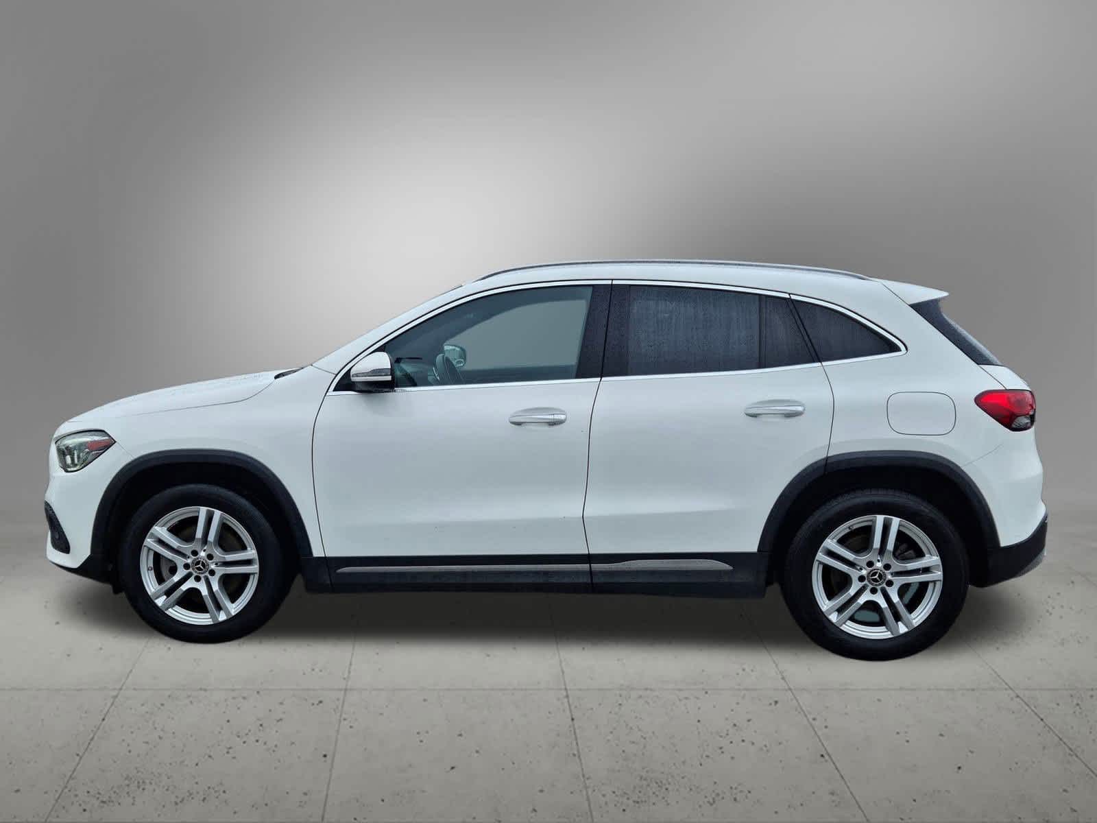 Thumbnail: 2021 Mercedes-Benz GLA - 3