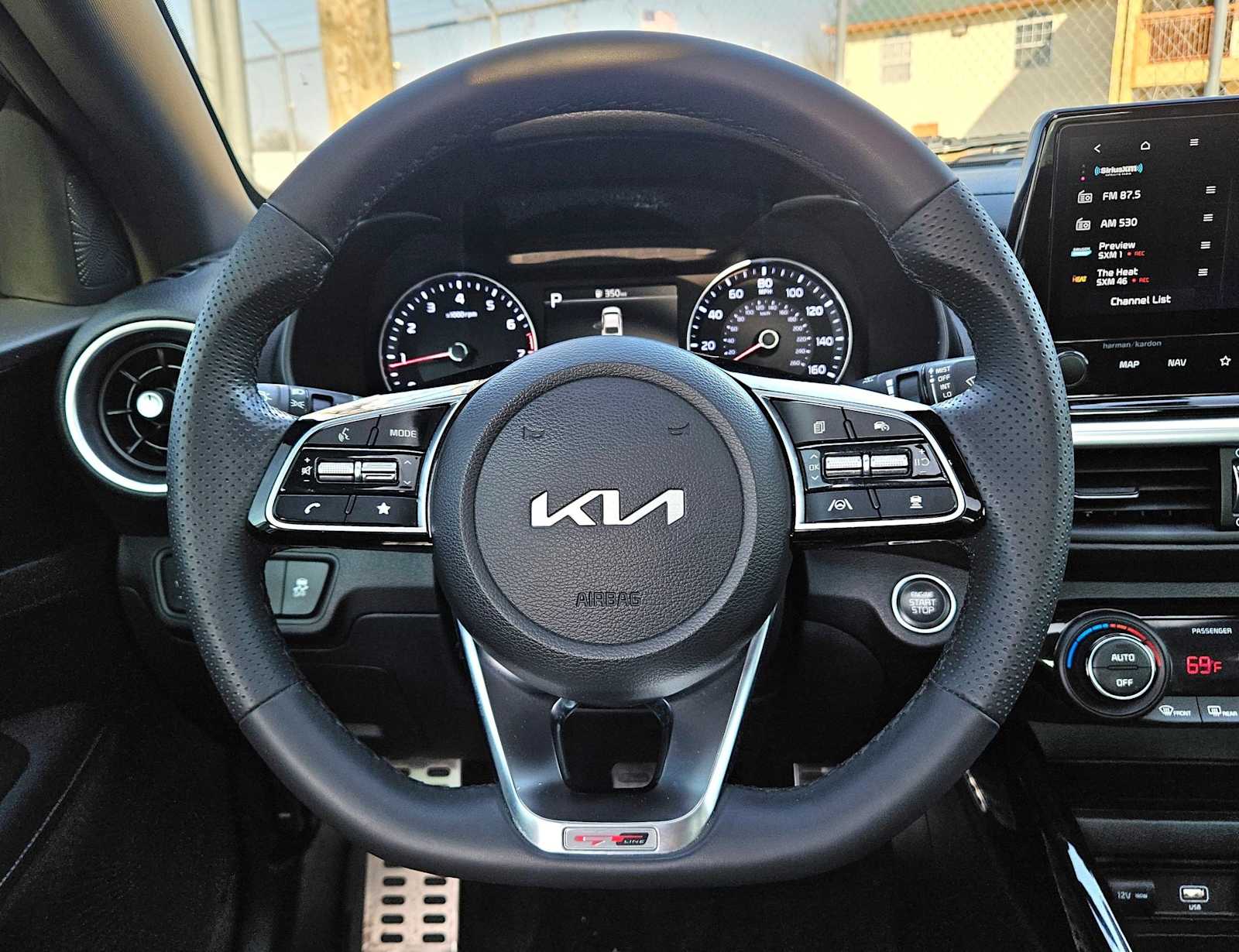 Thumbnail: 2024 Kia Forte - 25