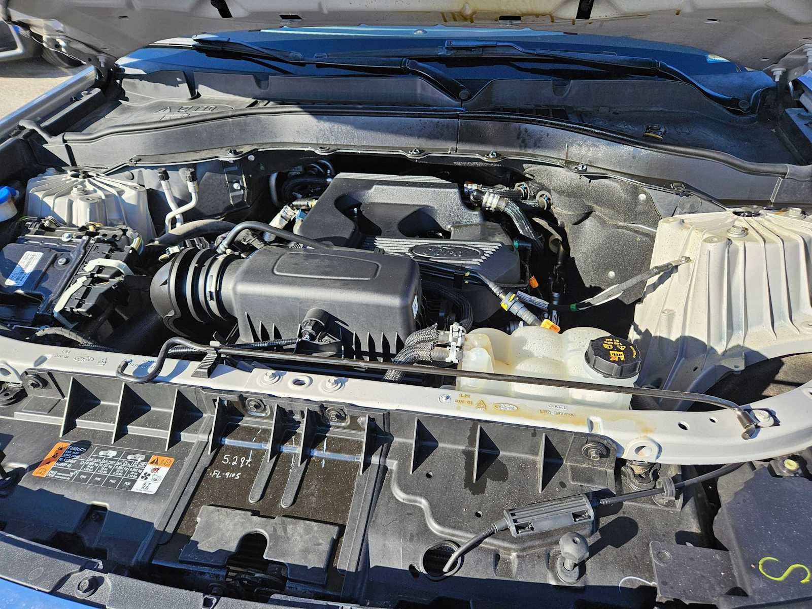 Thumbnail: 2020 Ford Explorer - 14