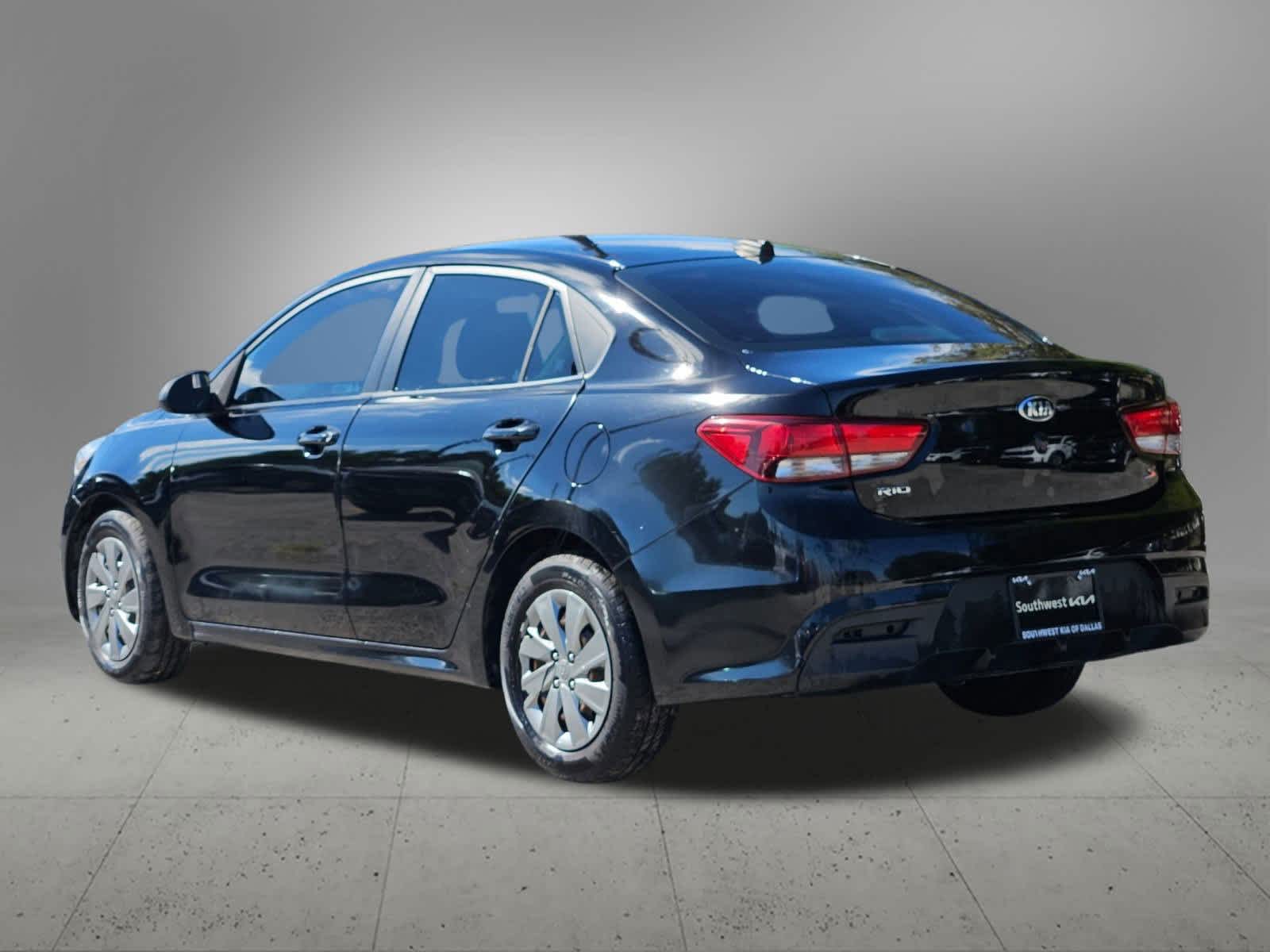 2020 Kia Rio S photo 3