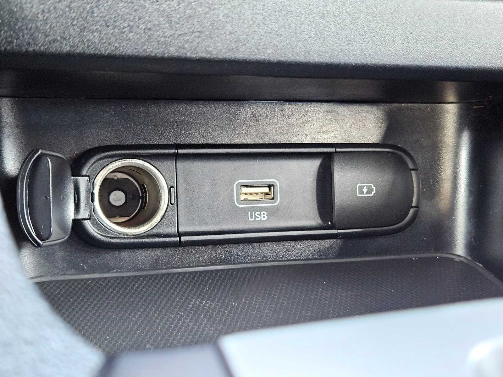 Thumbnail: 2024 Kia Forte - 30