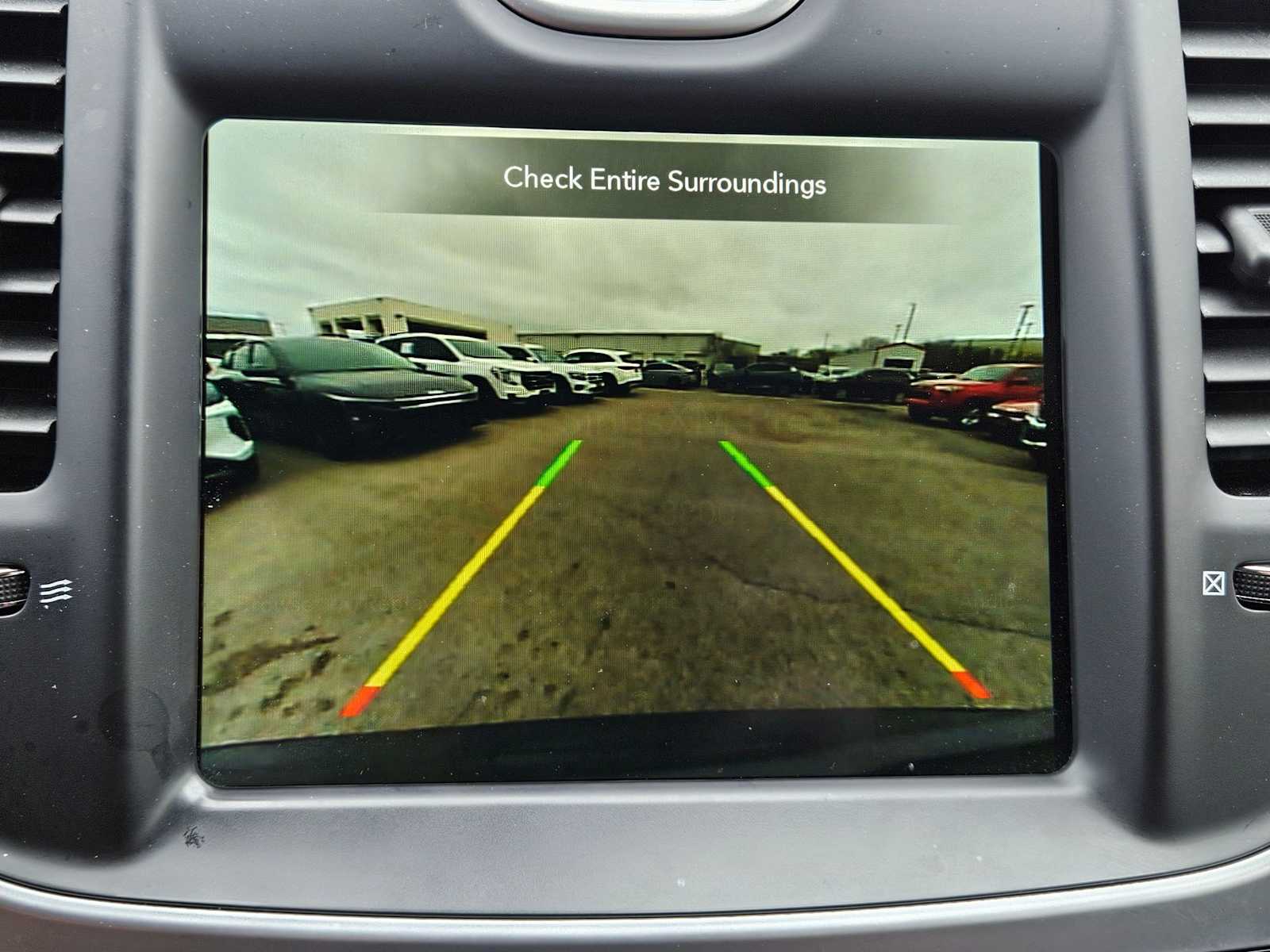 Thumbnail: 2023 Chrysler 300 - 21