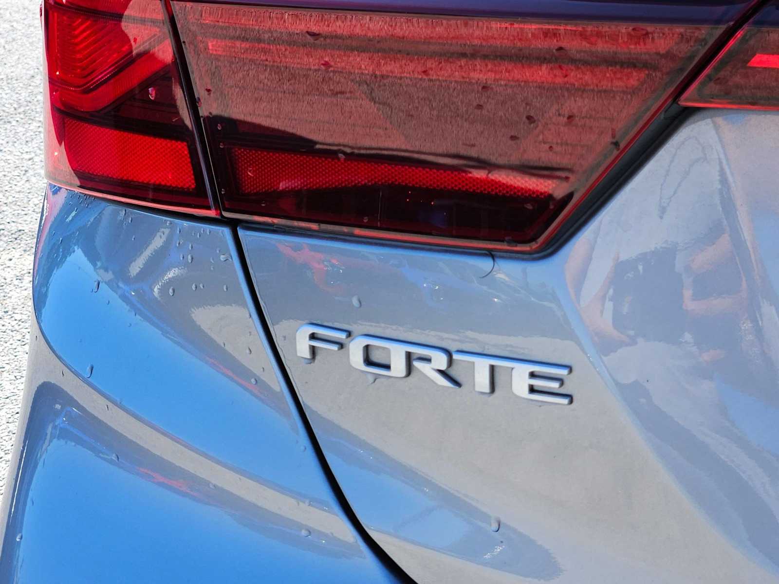 Thumbnail: 2024 Kia Forte - 13
