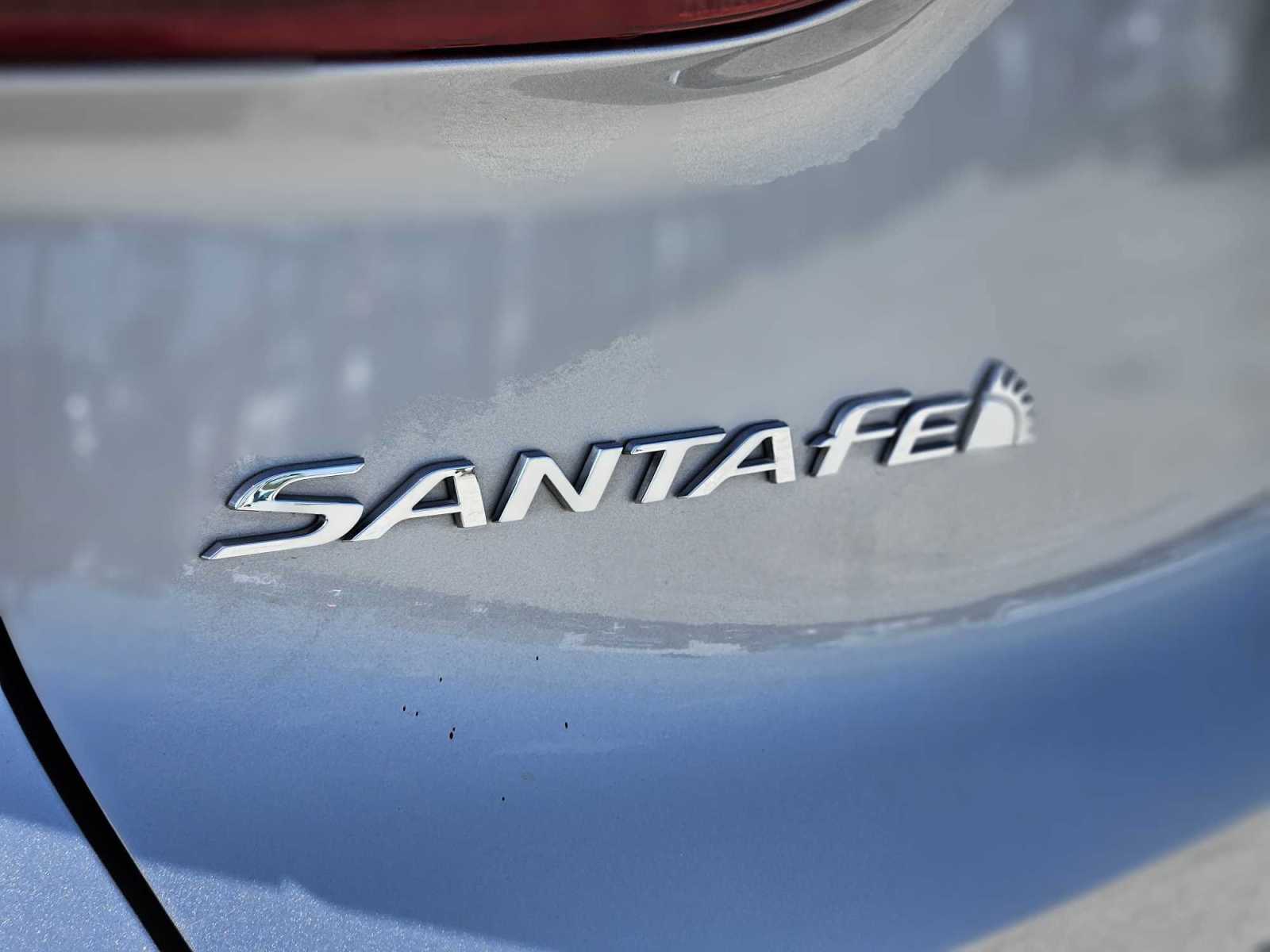 2022 Hyundai Santa Fe SE 13