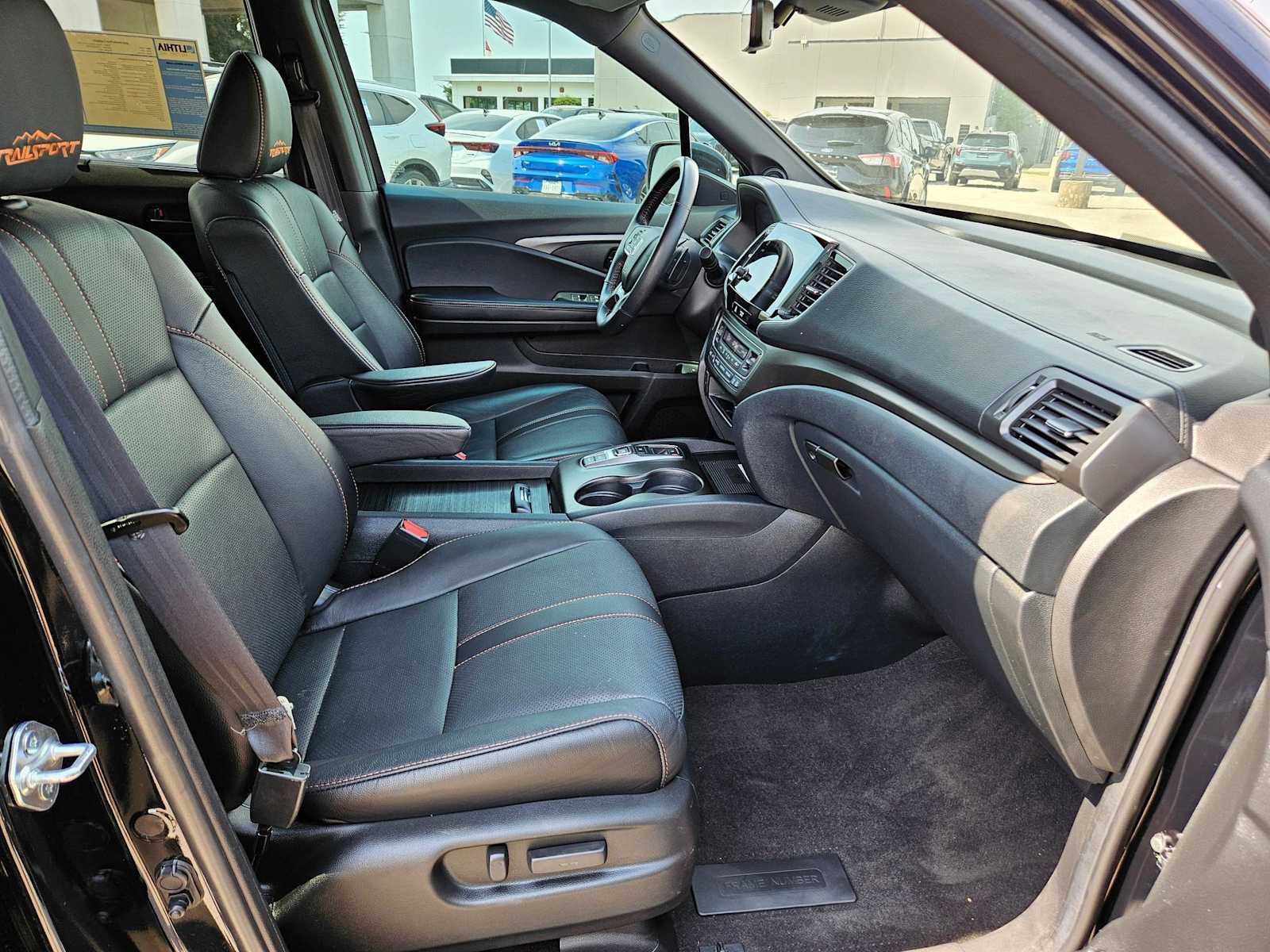 Thumbnail: 2022 Honda Pilot - 23