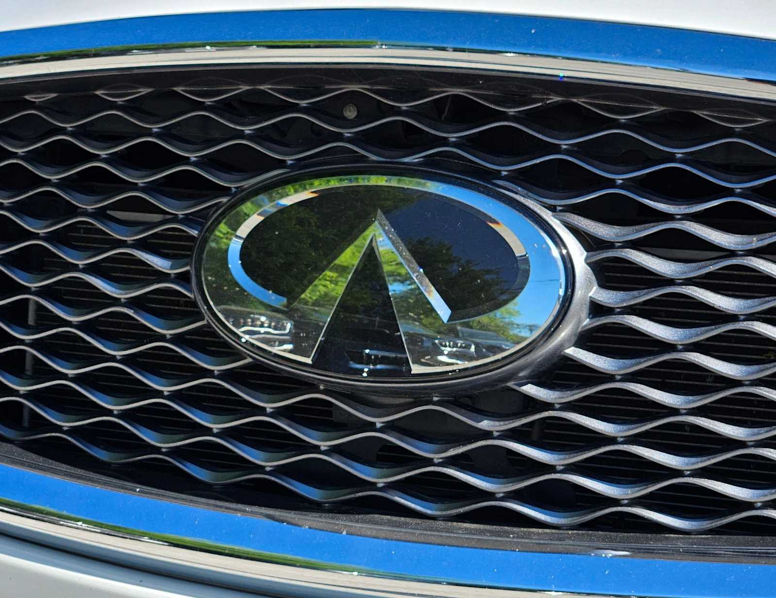 Thumbnail: 2023 INFINITI QX50 - 12