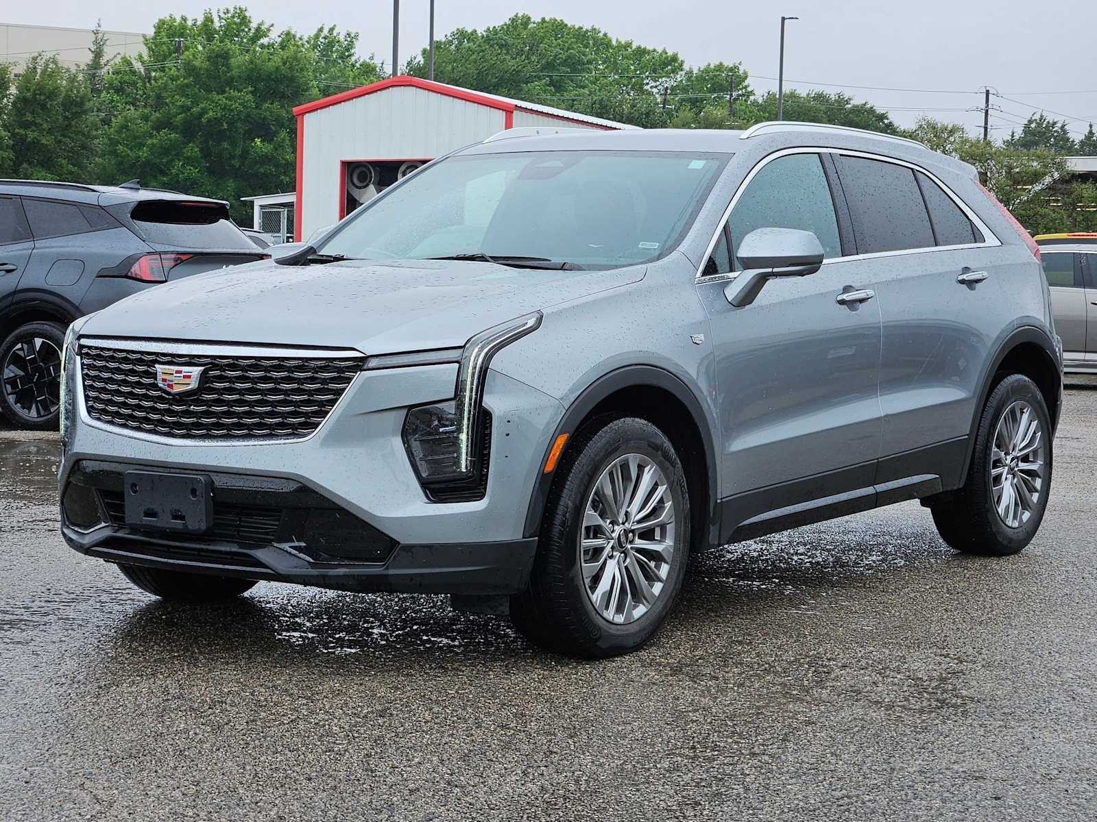Thumbnail: 2025 Cadillac XT4 - 10