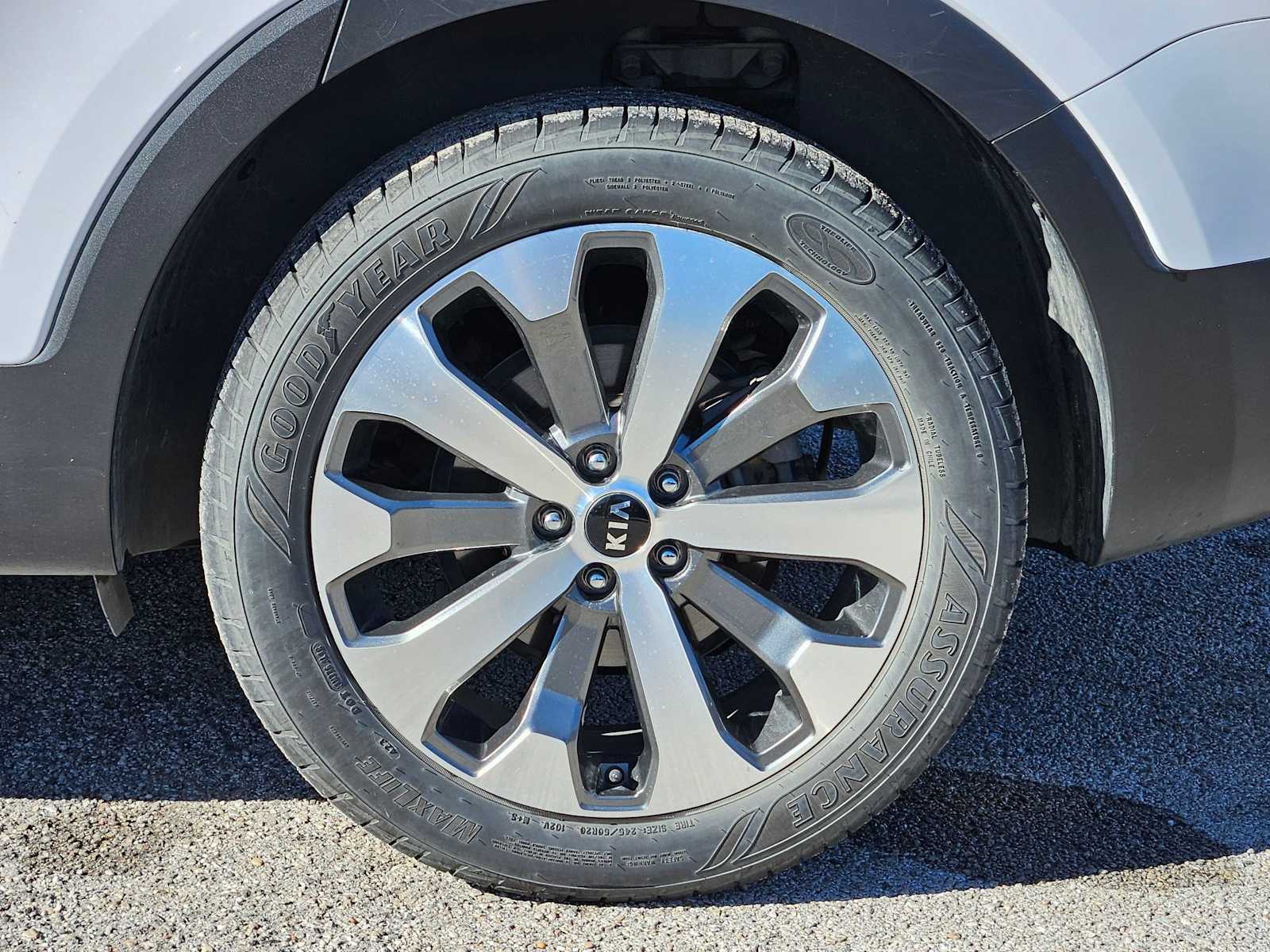 Thumbnail: 2021 Kia Telluride - 14