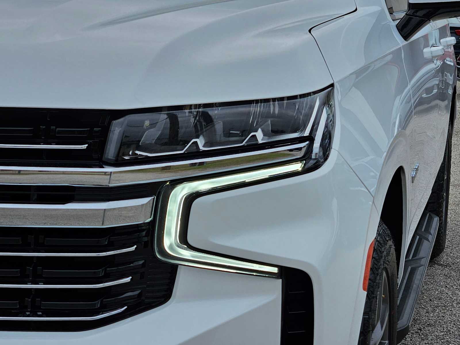 Thumbnail: 2022 Chevrolet Tahoe - 11