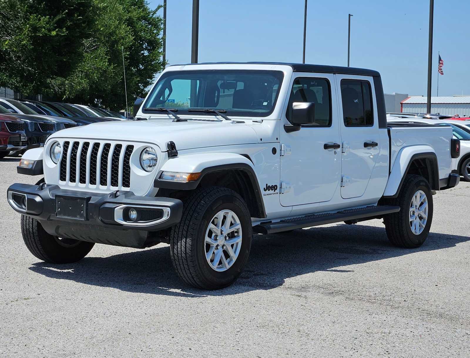 Thumbnail: 2023 Jeep Gladiator - 10