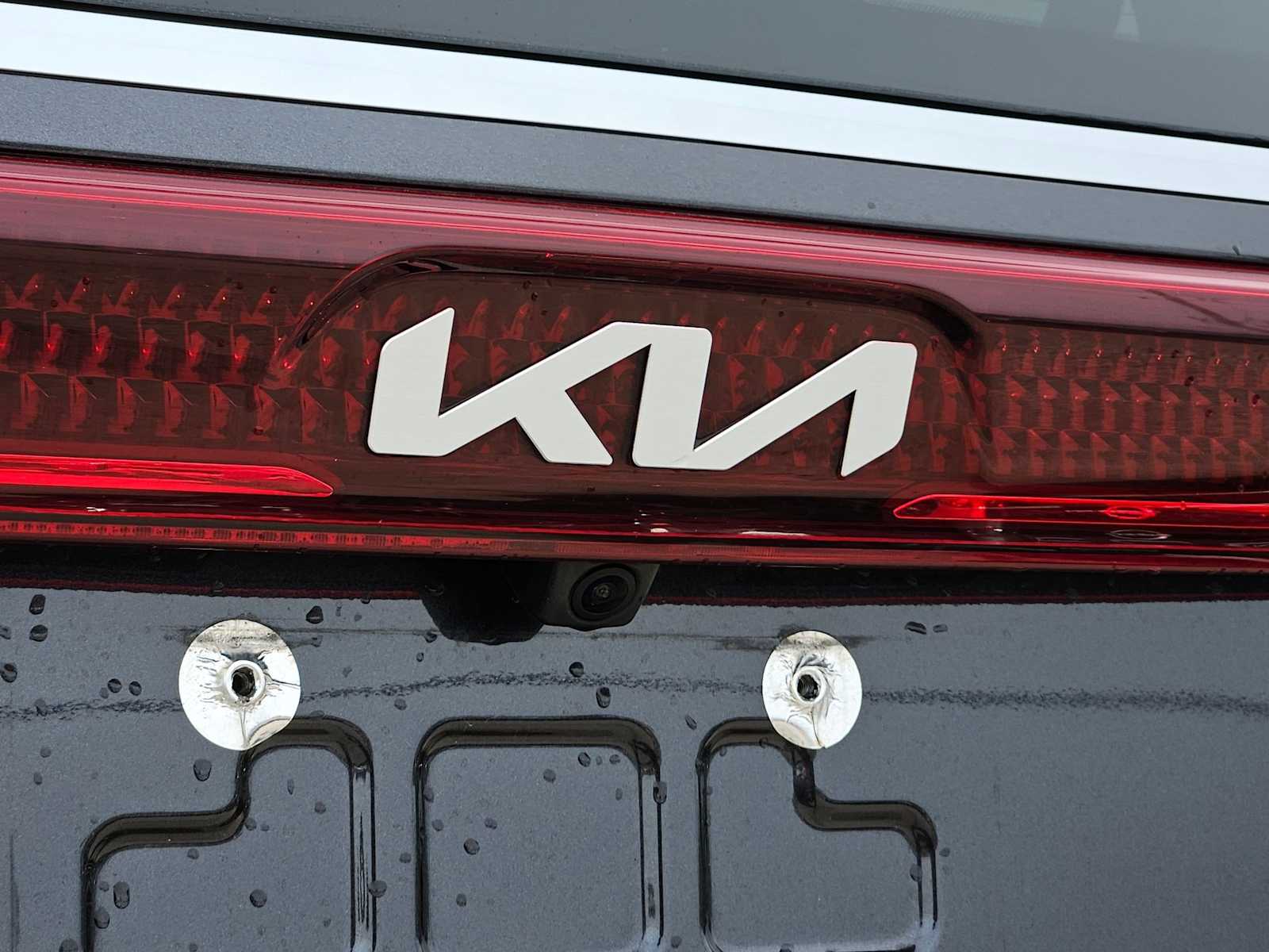 Thumbnail: 2024 Kia Carnival - 13