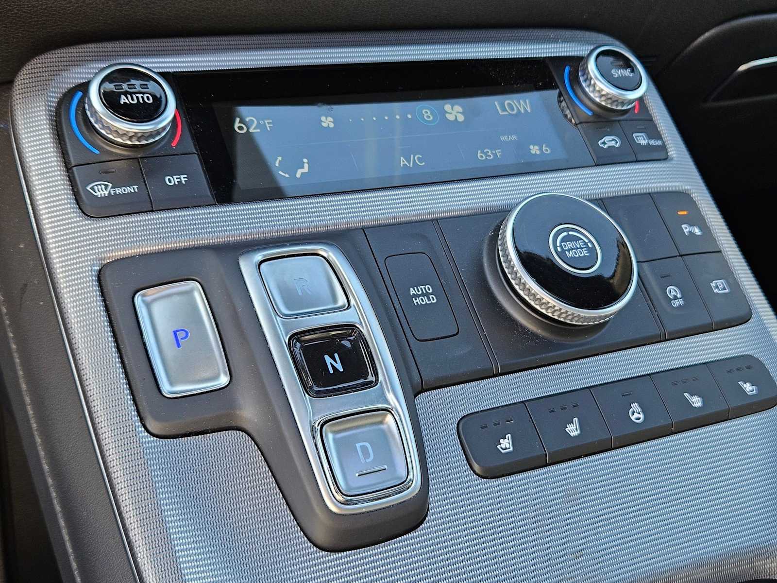 Thumbnail: 2024 Hyundai Palisade - 25