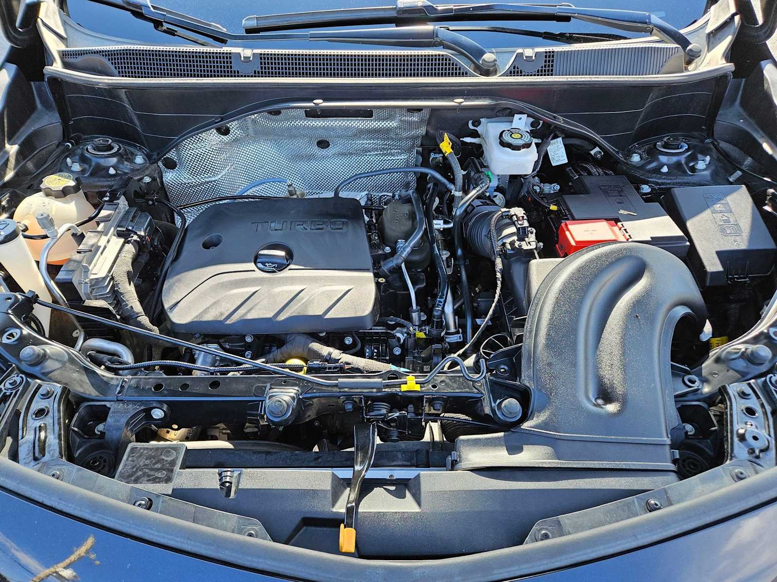 Thumbnail: 2023 Buick Encore GX - 16