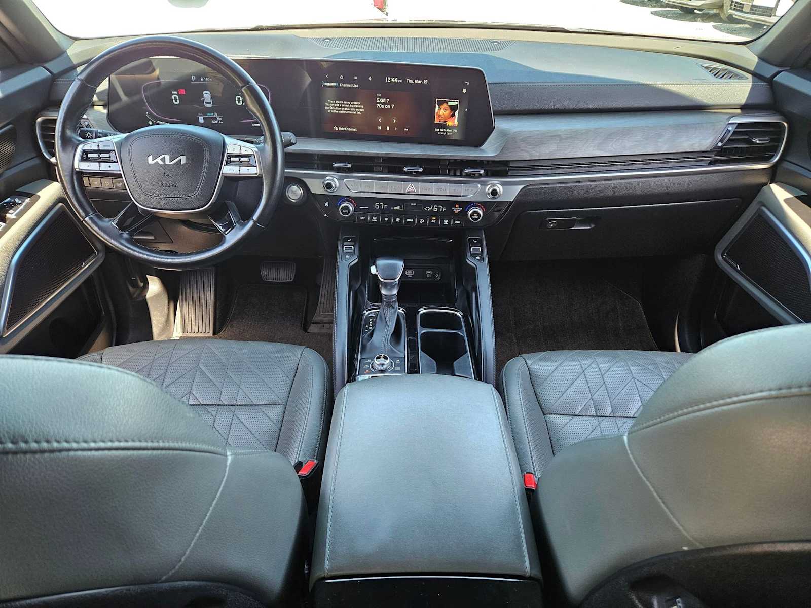 Thumbnail: 2023 Kia Telluride - 13