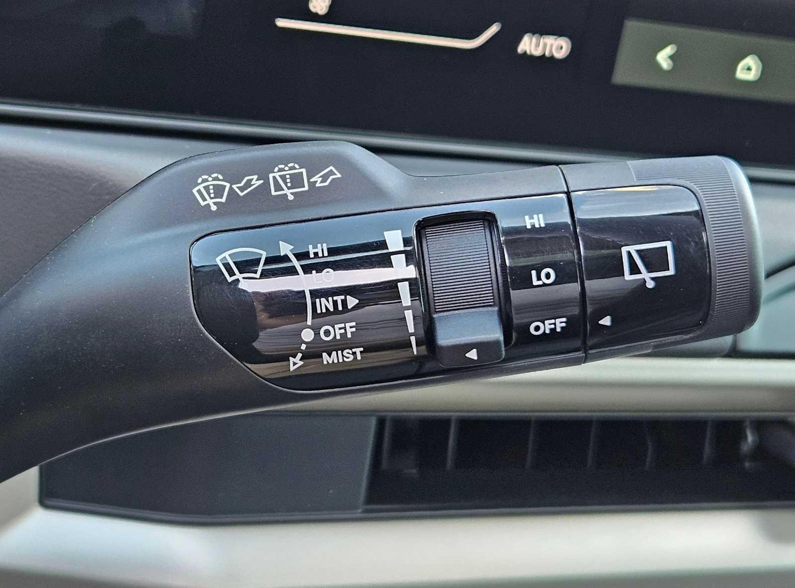 Thumbnail: 2027 Kia Telluride - 14