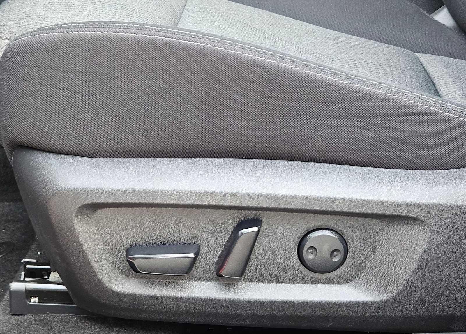 Thumbnail: 2024 Nissan Rogue - 18