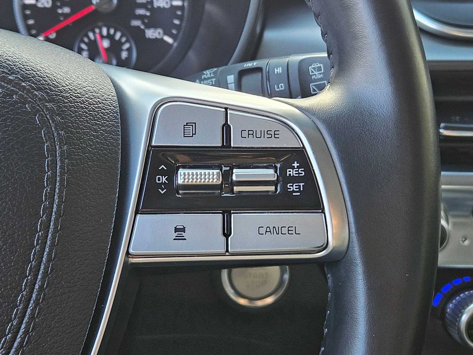 Thumbnail: 2022 Kia Telluride - 21