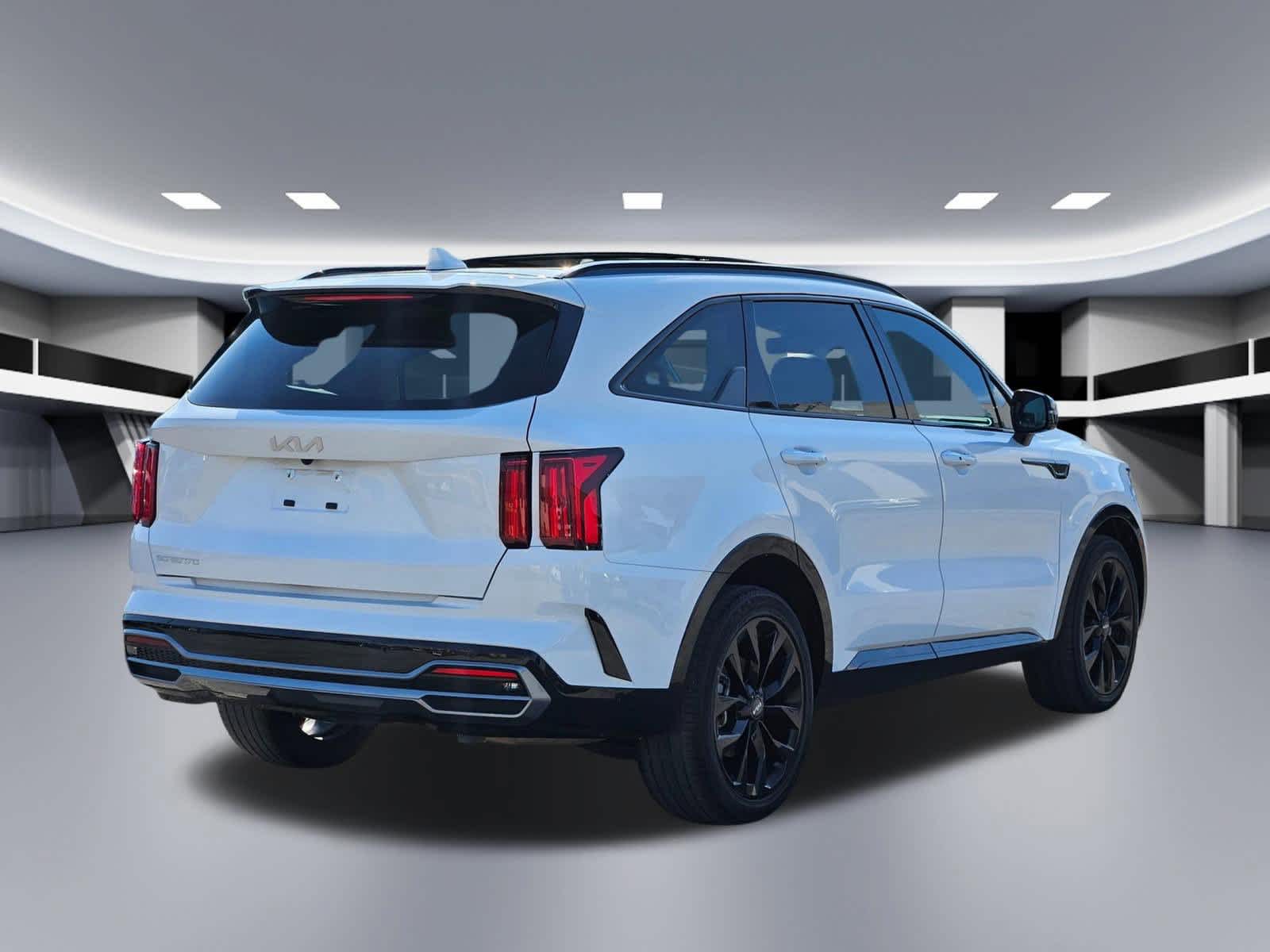 Thumbnail: 2023 Kia Sorento - 5