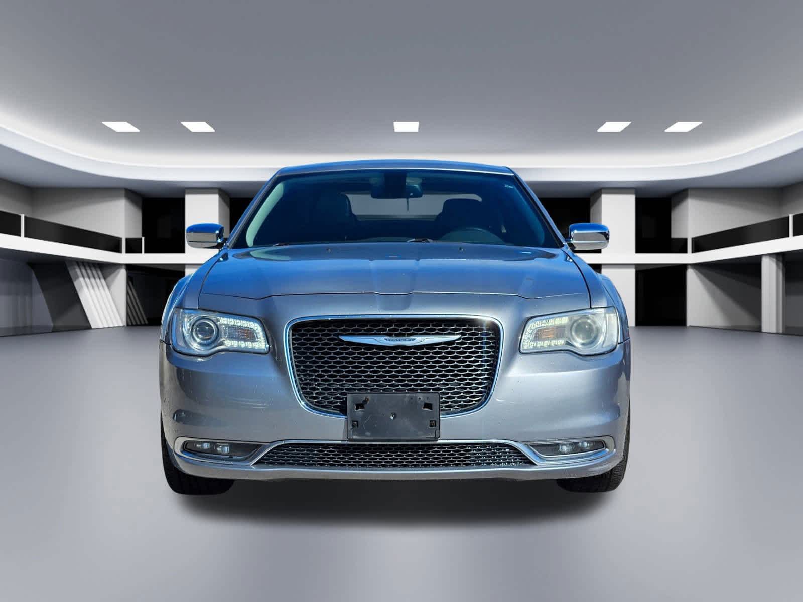 Thumbnail: 2016 Chrysler 300 - 9