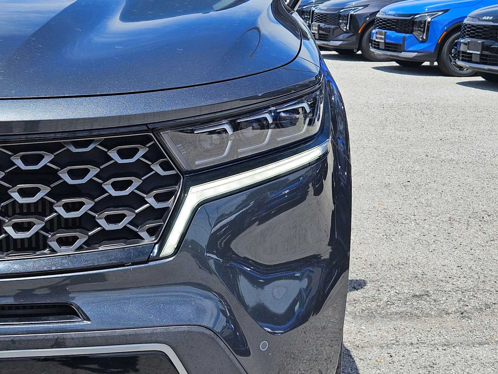 Thumbnail: 2023 Kia Sorento - 10