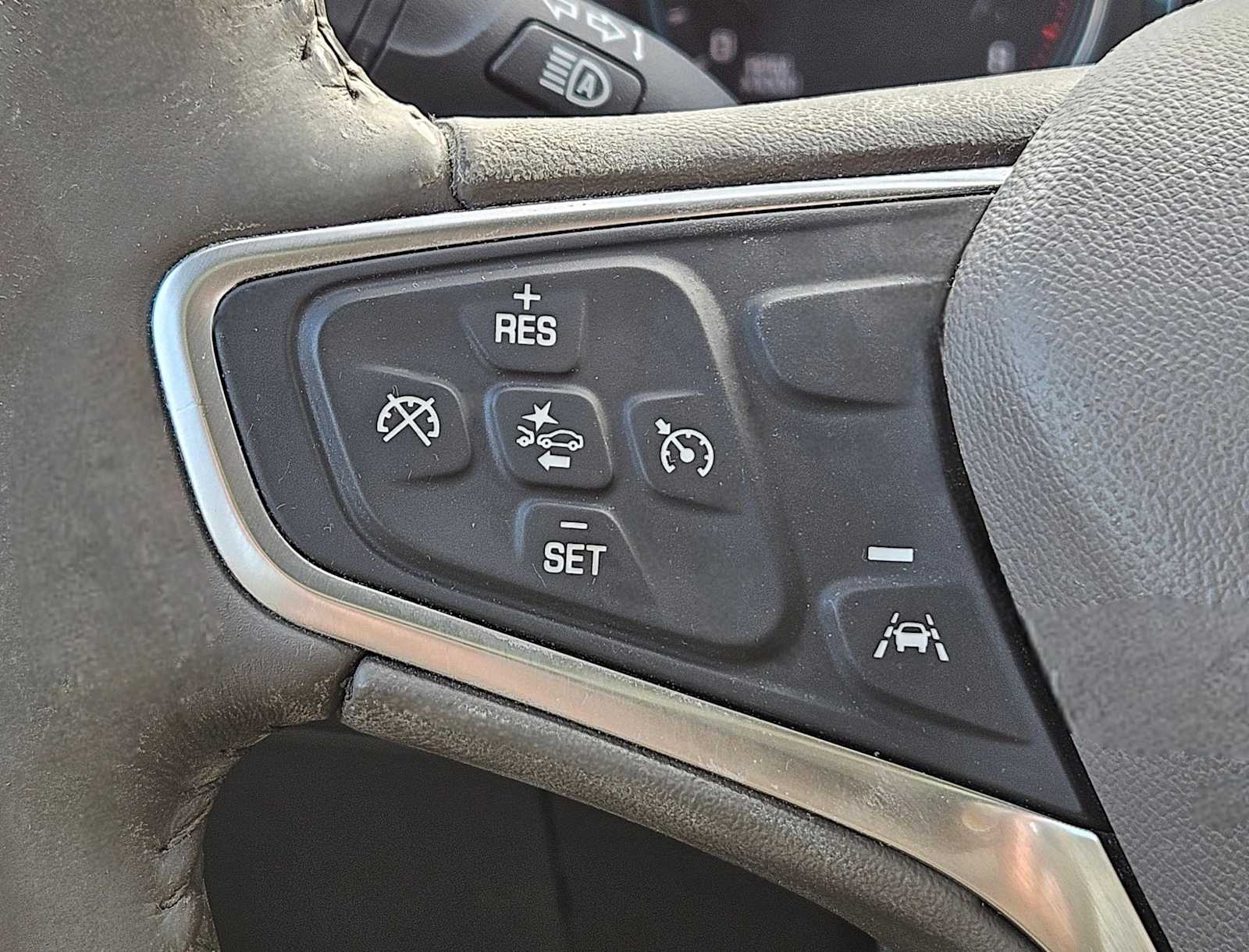 Thumbnail: 2016 Chevrolet Malibu - 13