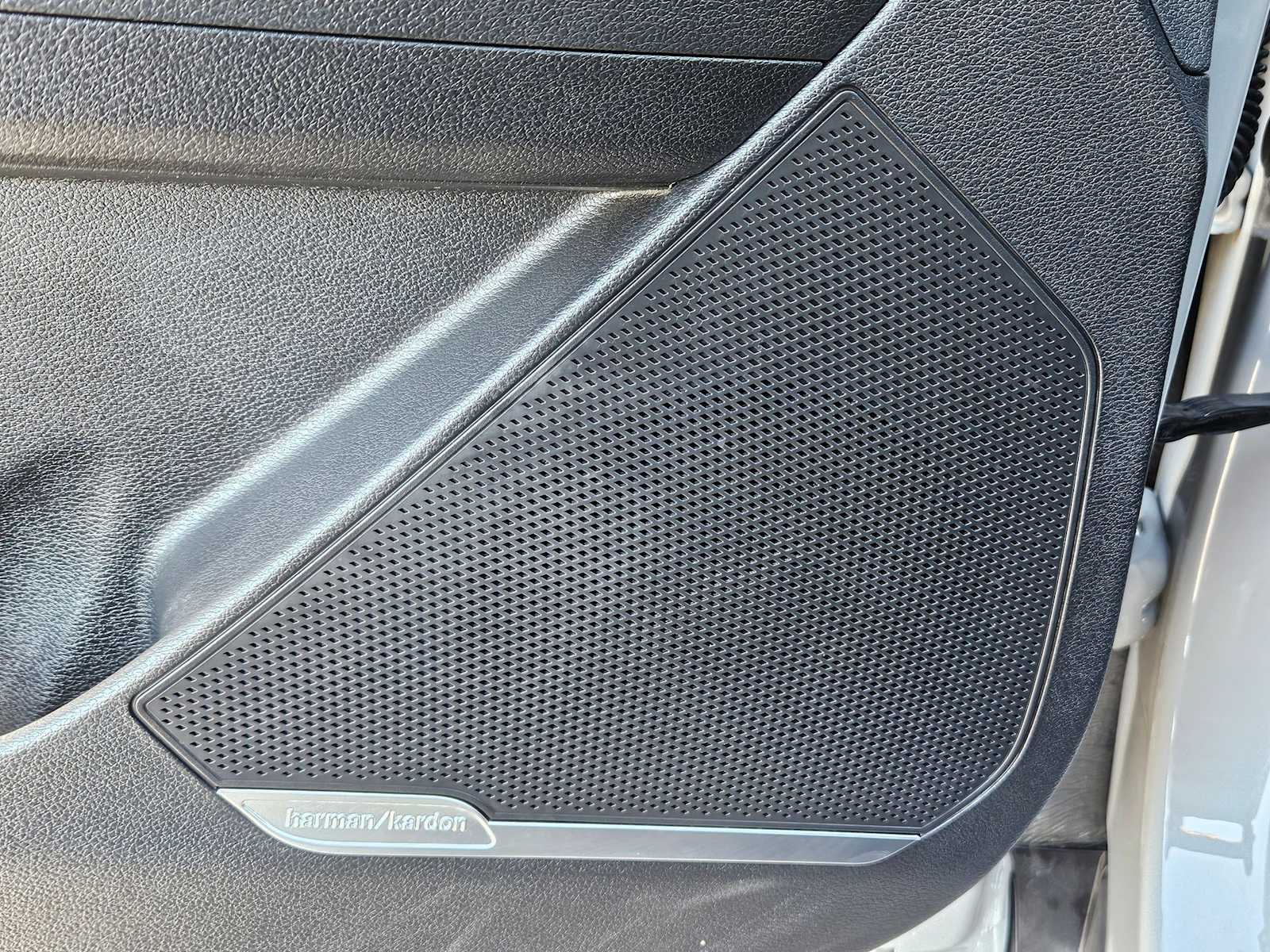 Thumbnail: 2023 Kia Sportage - 33