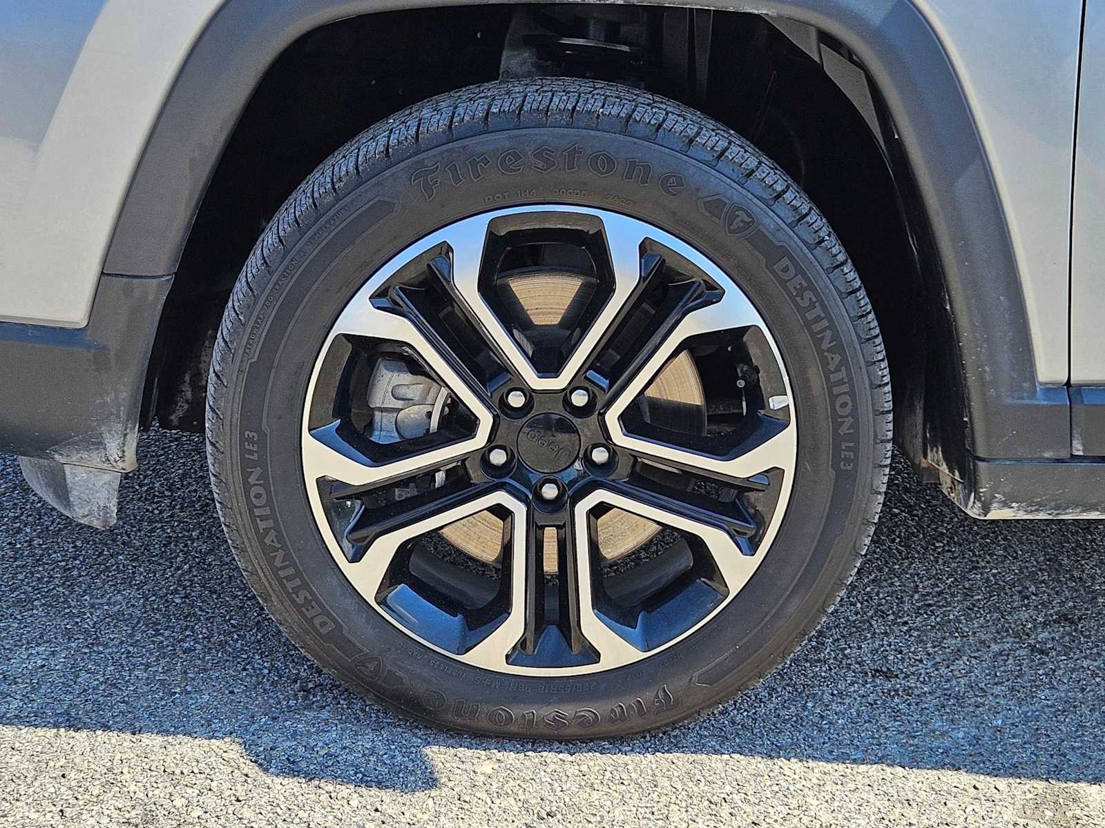 Thumbnail: 2024 Jeep Compass - 14