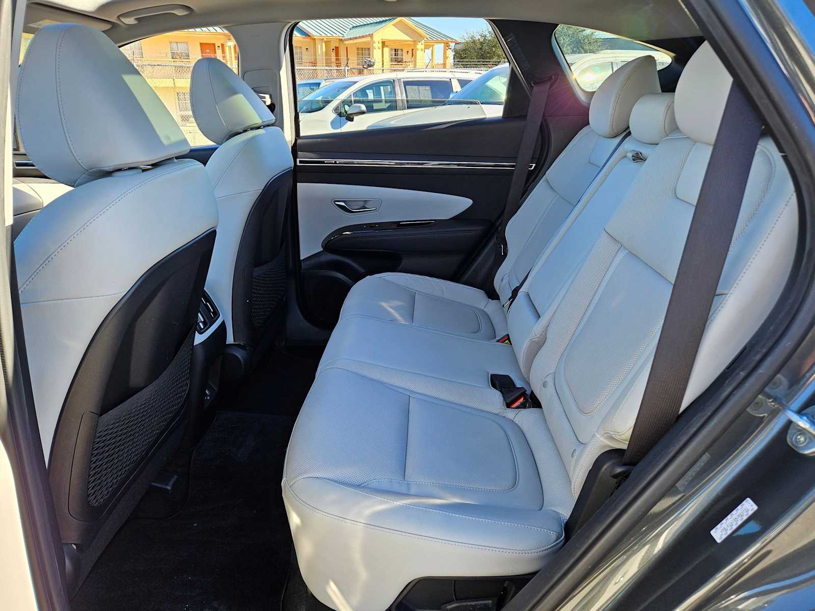 Thumbnail: 2022 Hyundai Tucson - 21