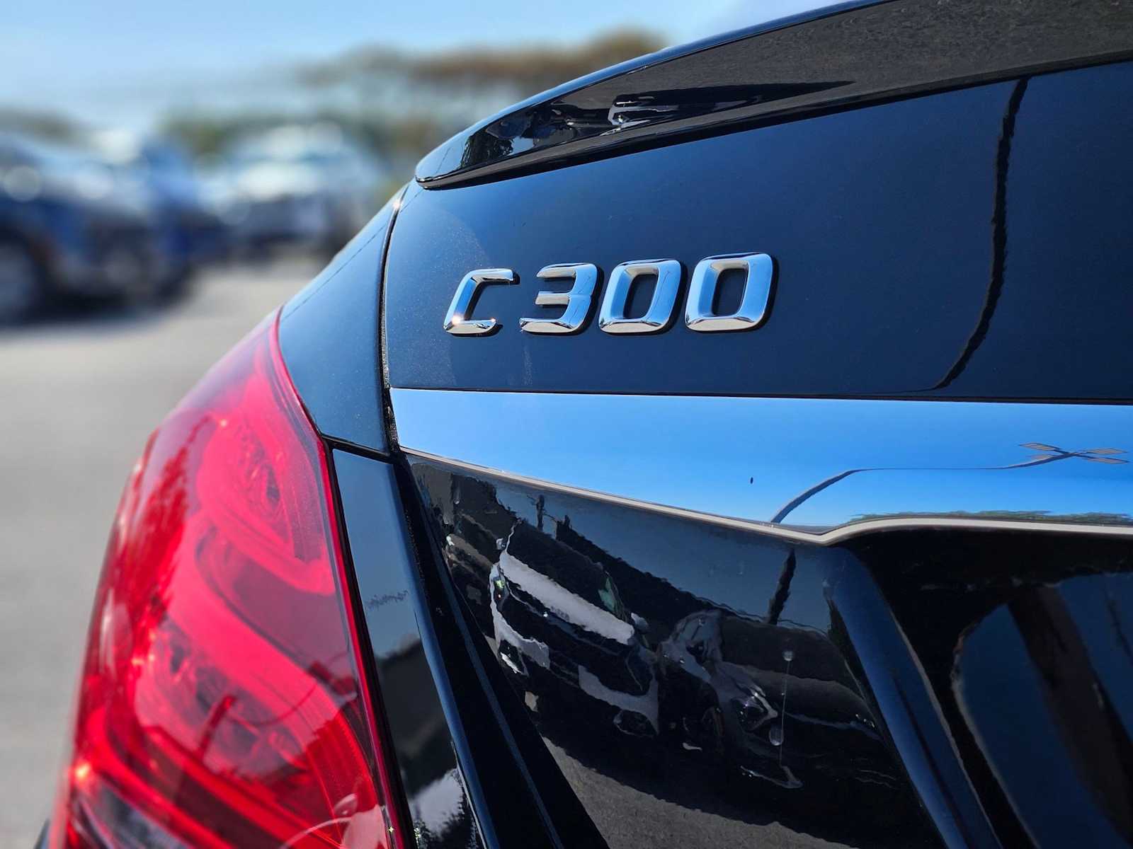 Thumbnail: 2016 Mercedes-Benz C-Class - 11