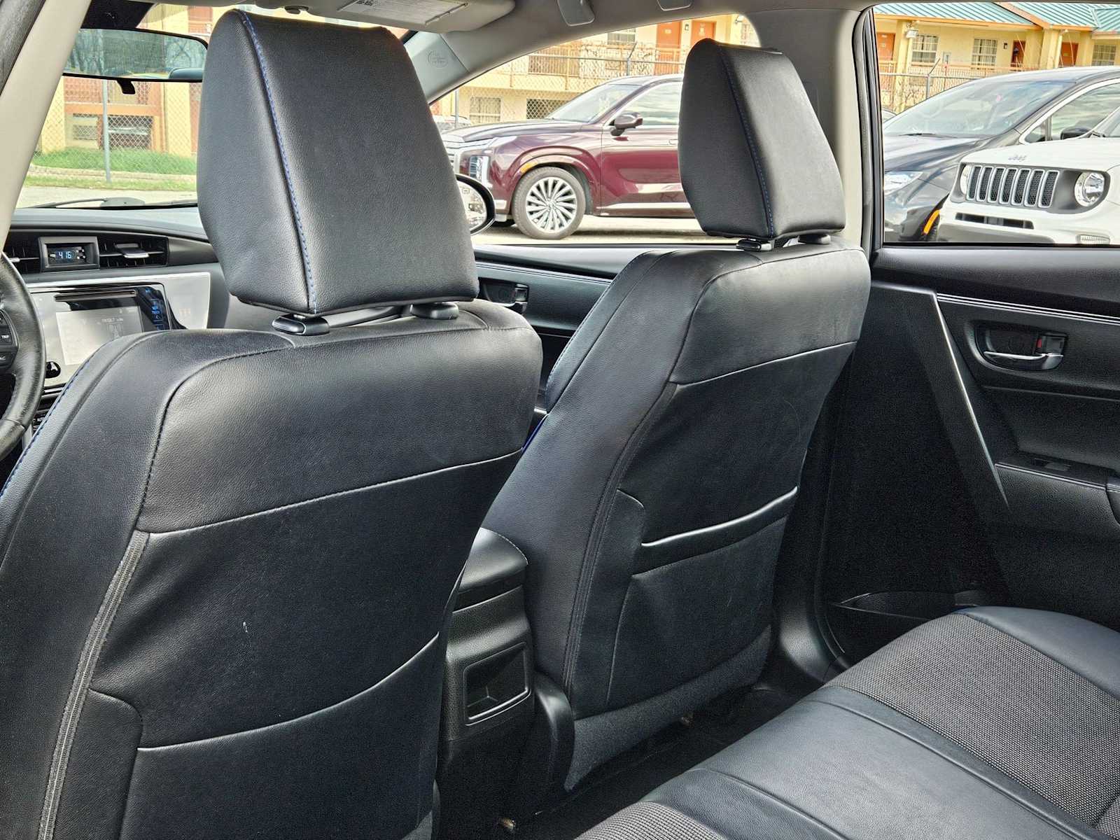 Thumbnail: 2018 Toyota Corolla - 14