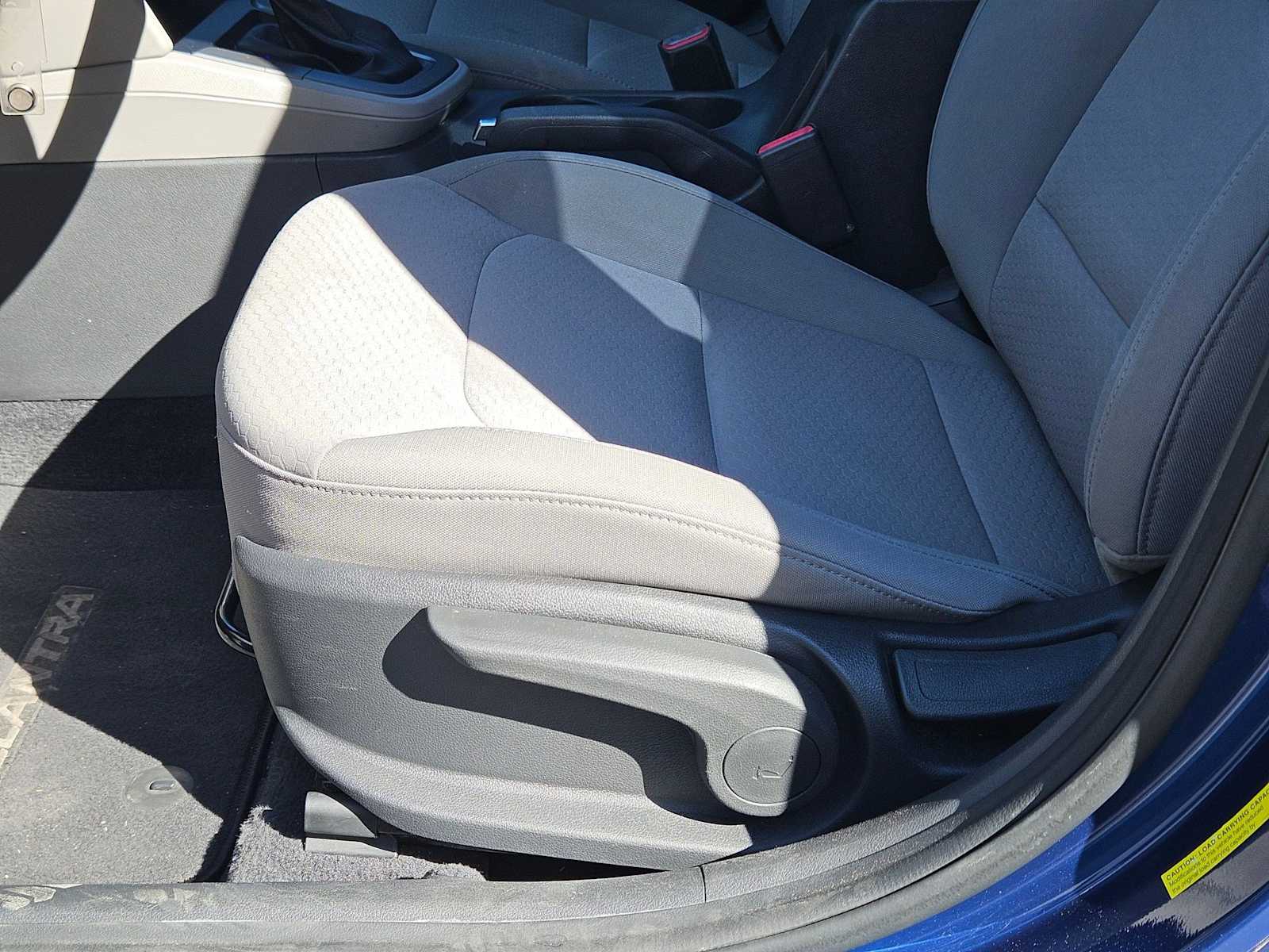Thumbnail: 2020 Hyundai Elantra - 5