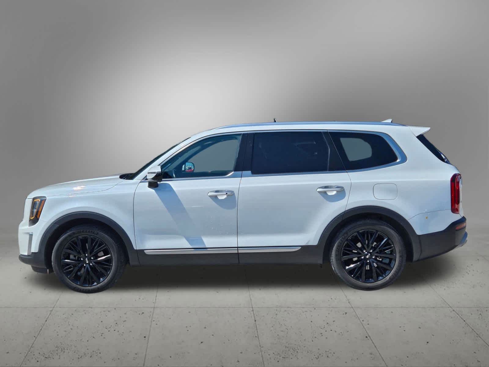 2020 Kia Telluride SX photo 2