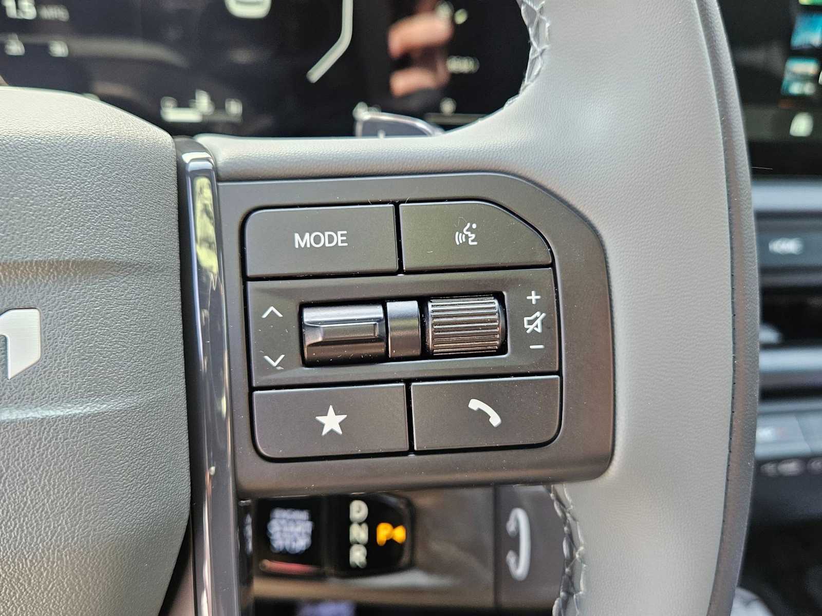 Thumbnail: 2027 Kia Telluride - 24