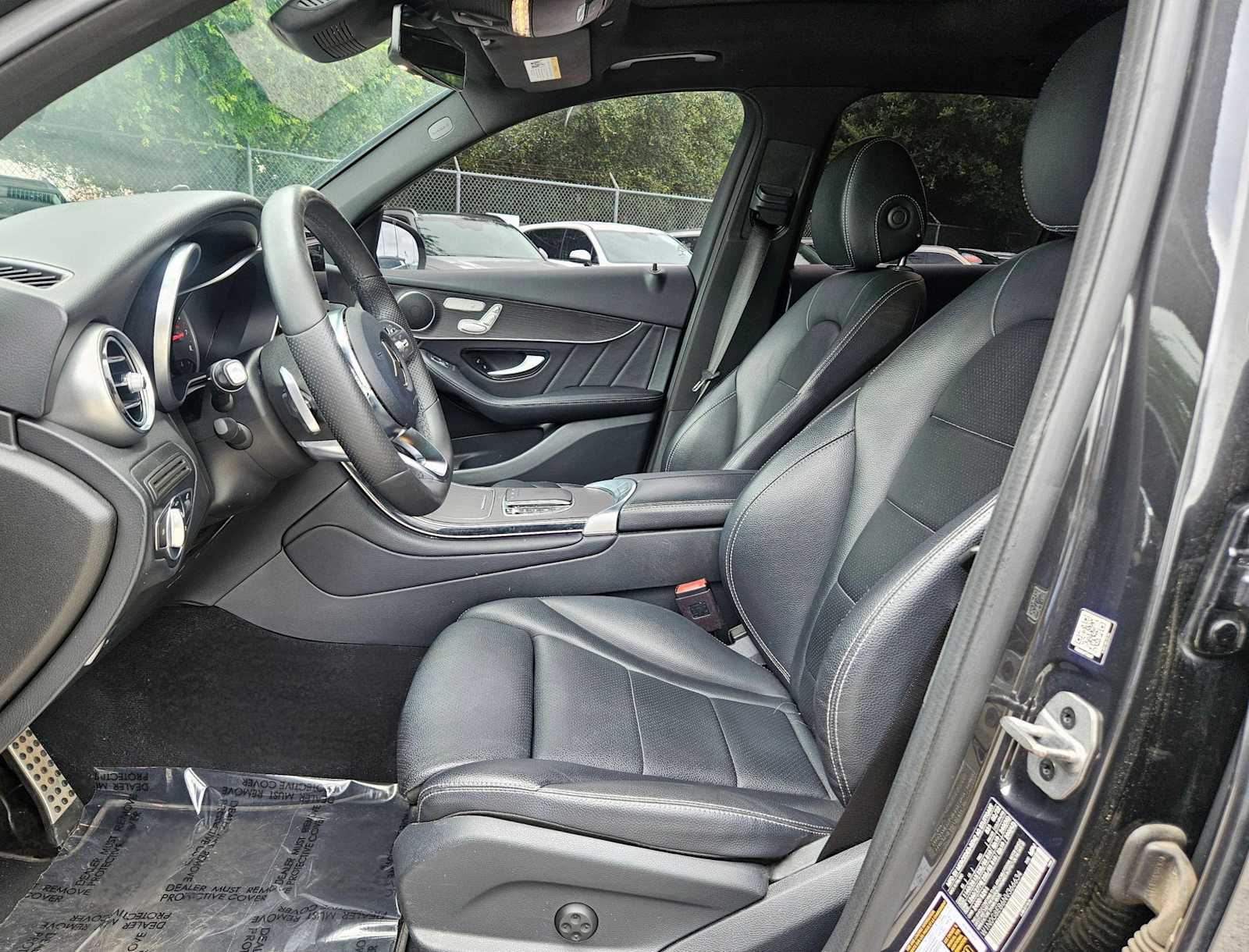 Thumbnail: 2022 Mercedes-Benz GLC - 15