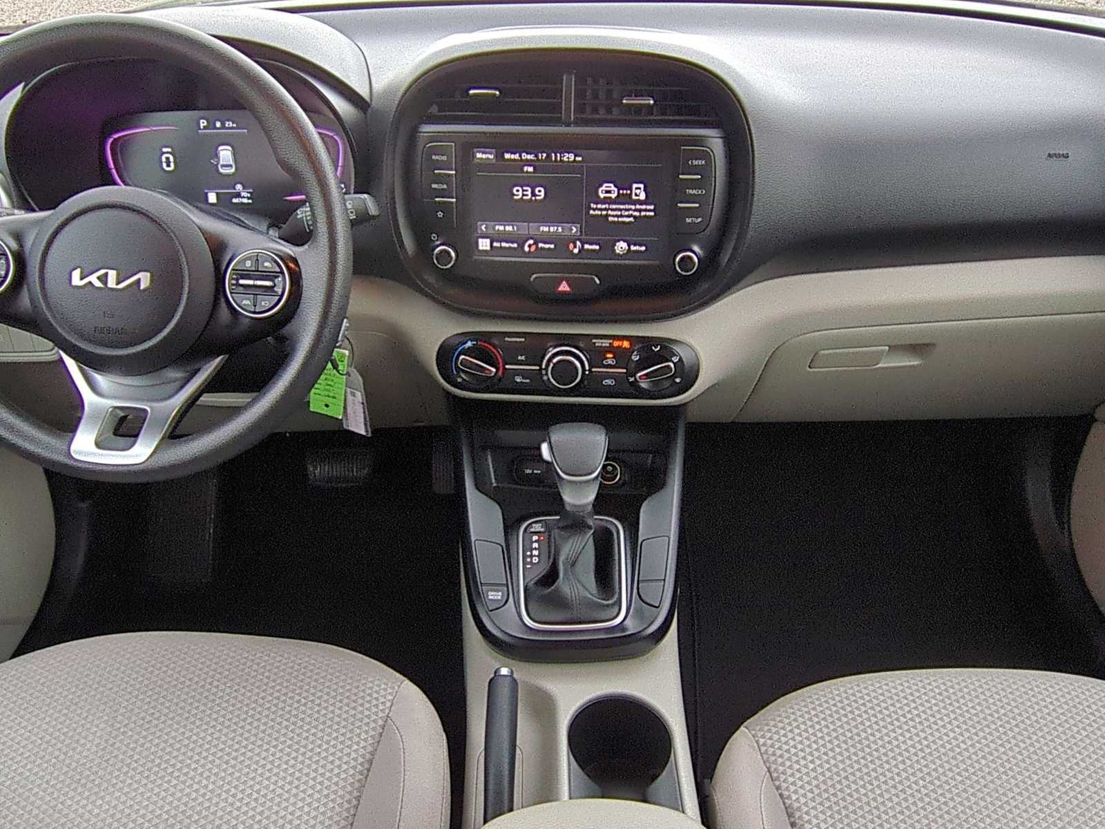 Thumbnail: 2023 Kia Soul - 18