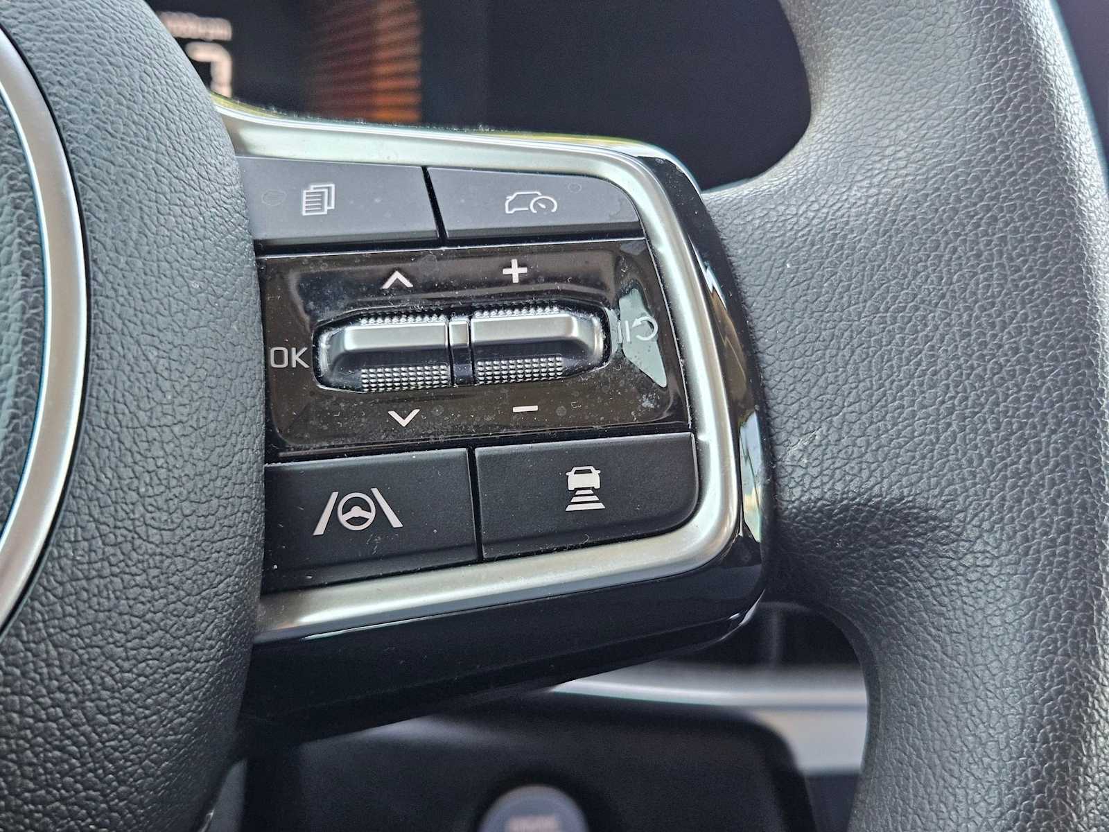 Thumbnail: 2025 Kia Sorento - 22
