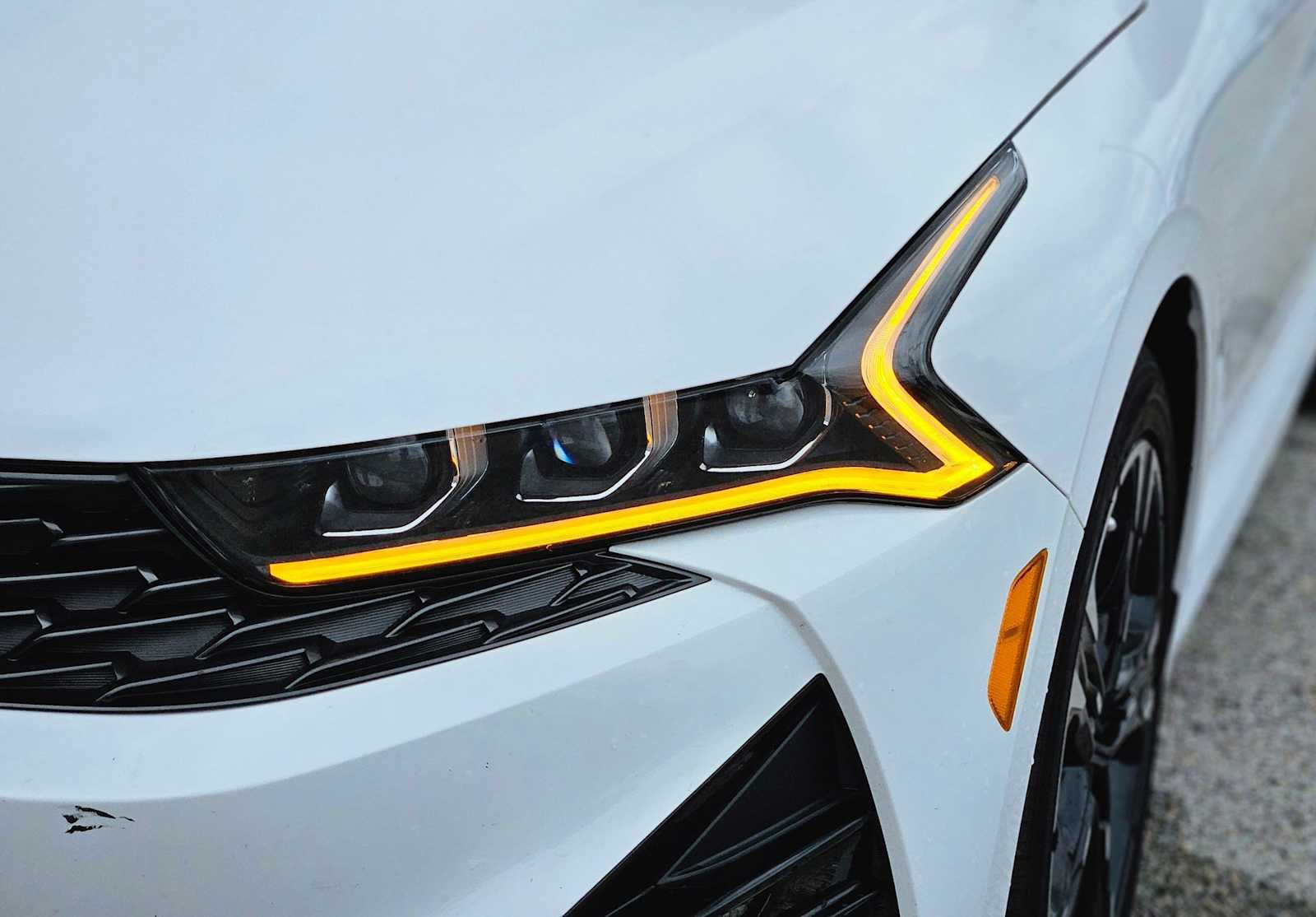 2022 Kia K5 GT-Line 11