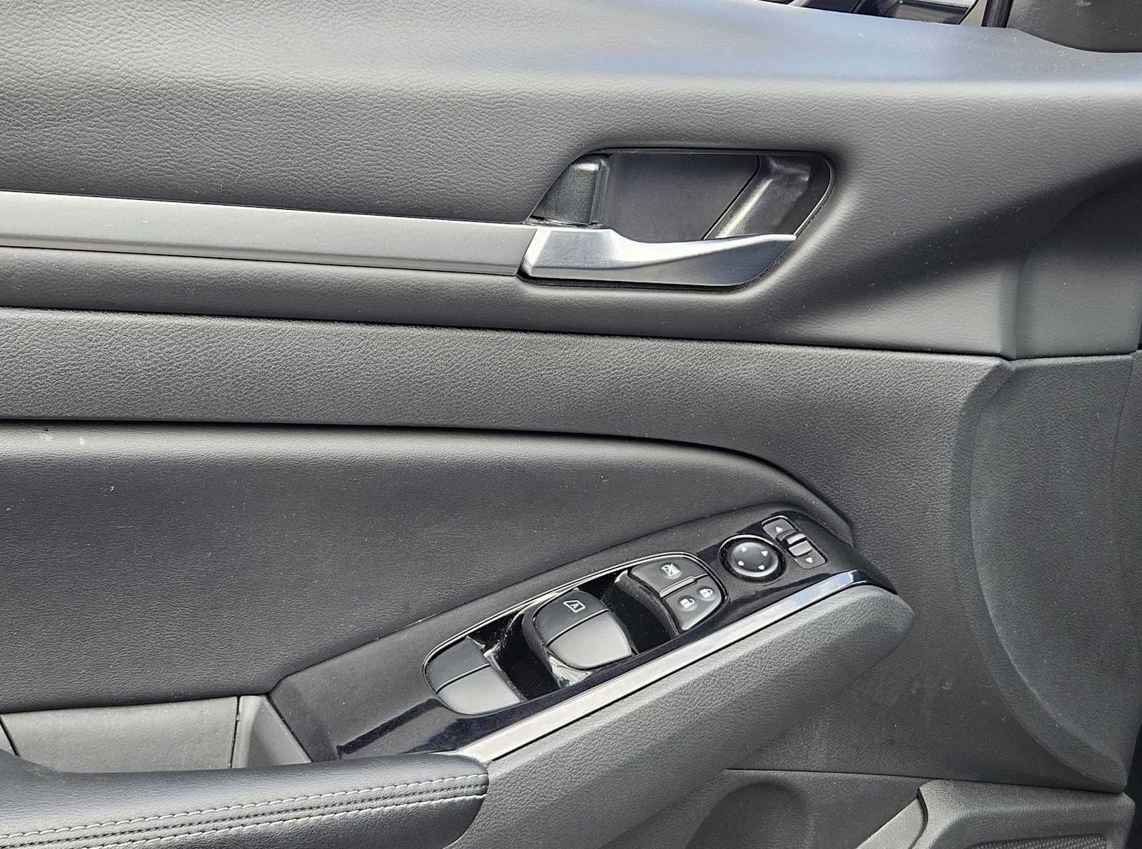 Thumbnail: 2024 Nissan Altima - 25