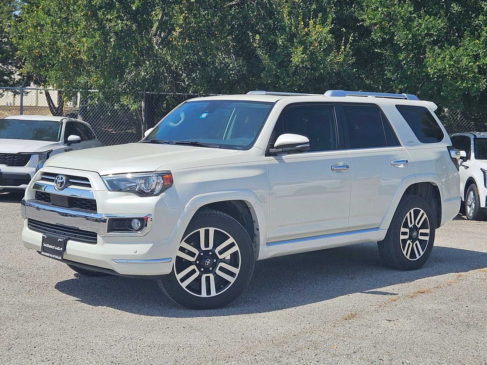 Thumbnail: 2020 Toyota 4Runner - 1