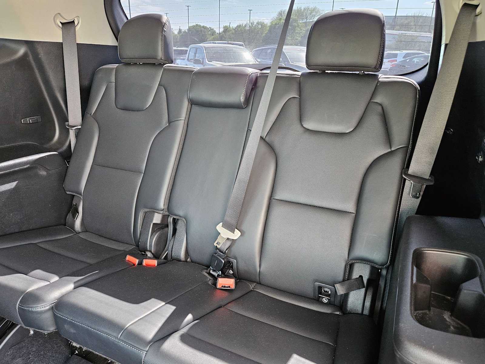 Thumbnail: 2025 Kia Telluride - 17