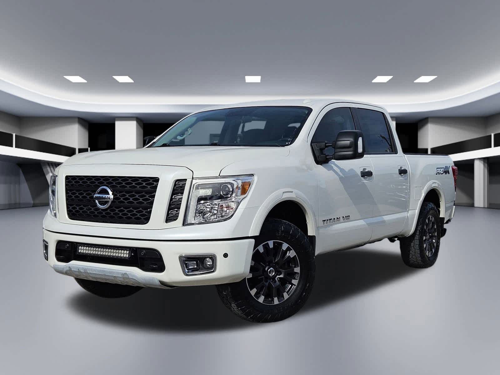 2018 Nissan Titan PRO-4X -
                  Dallas, TX