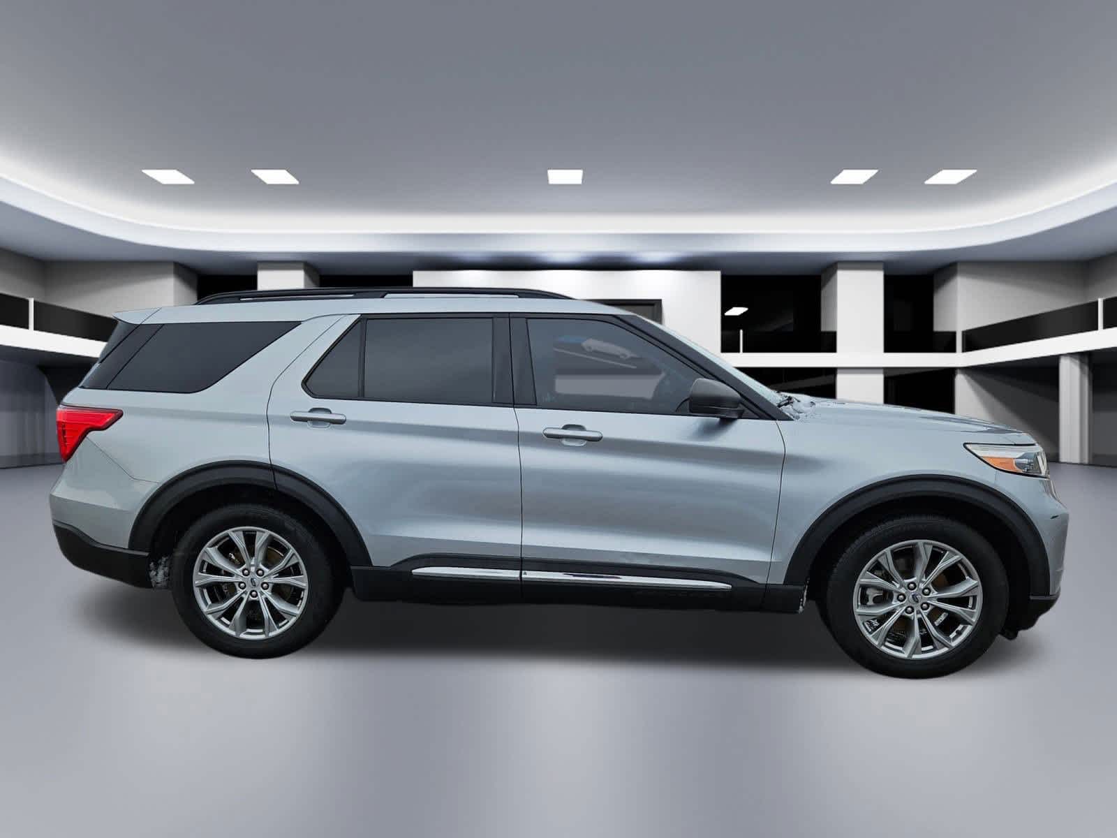 Thumbnail: 2020 Ford Explorer - 7