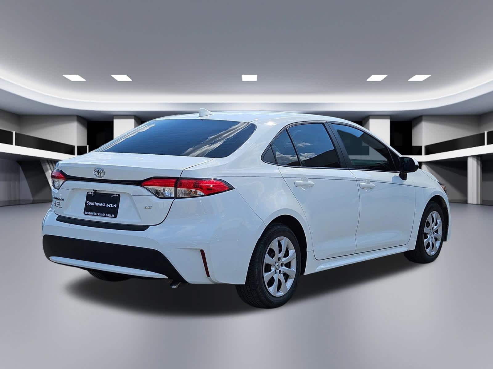 Thumbnail: 2022 Toyota Corolla - 5