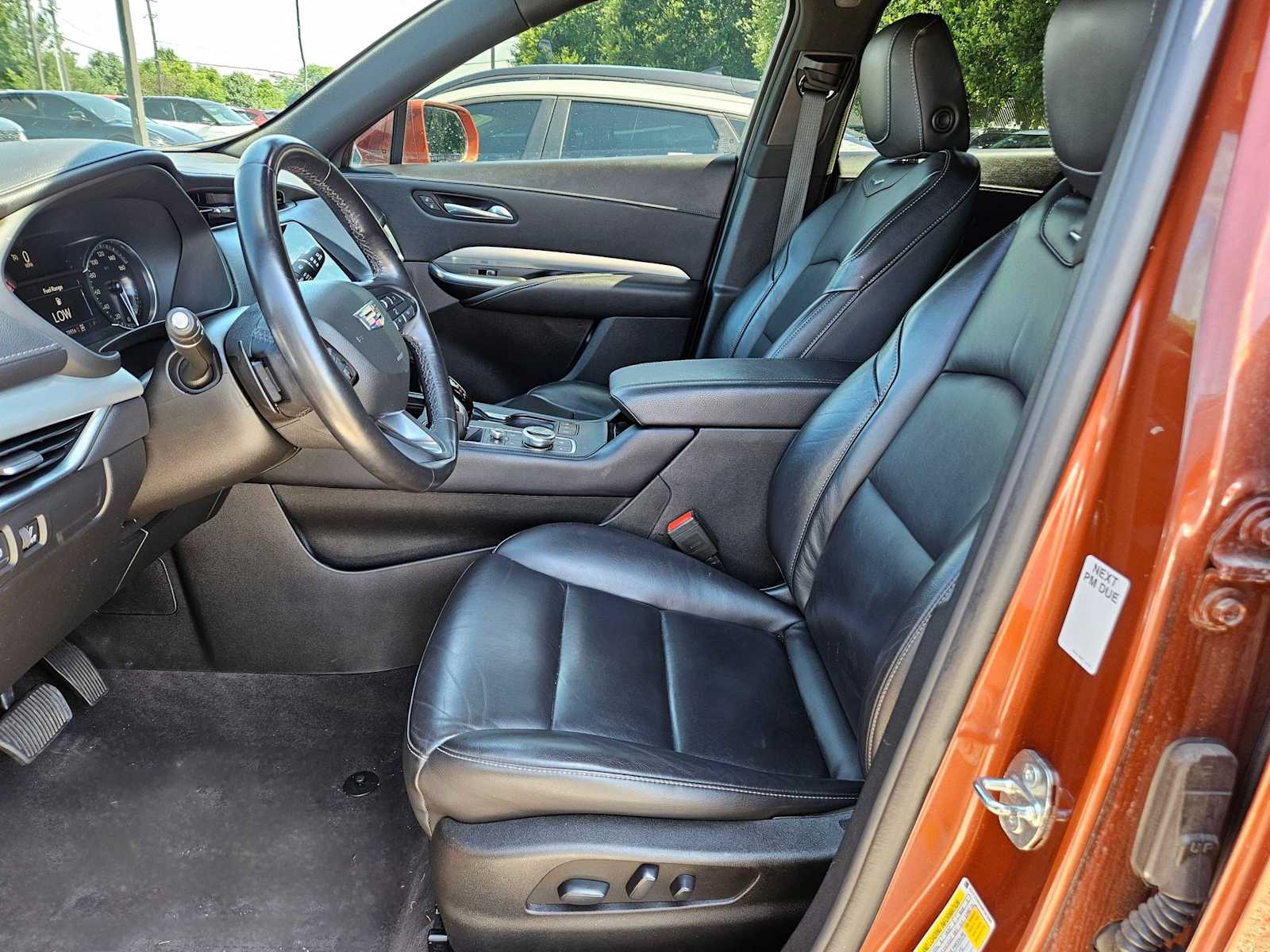Thumbnail: 2021 Cadillac XT4 - 16