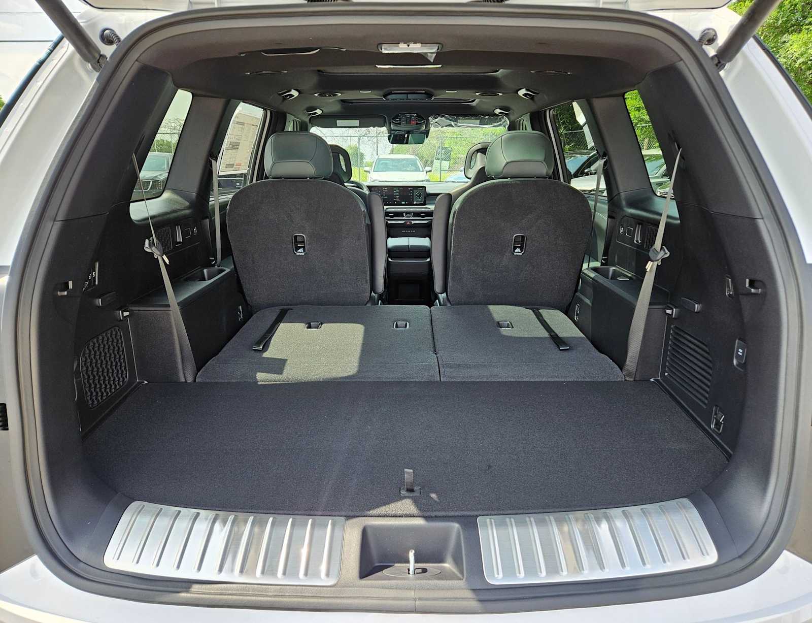 Thumbnail: 2027 Kia Telluride - 21