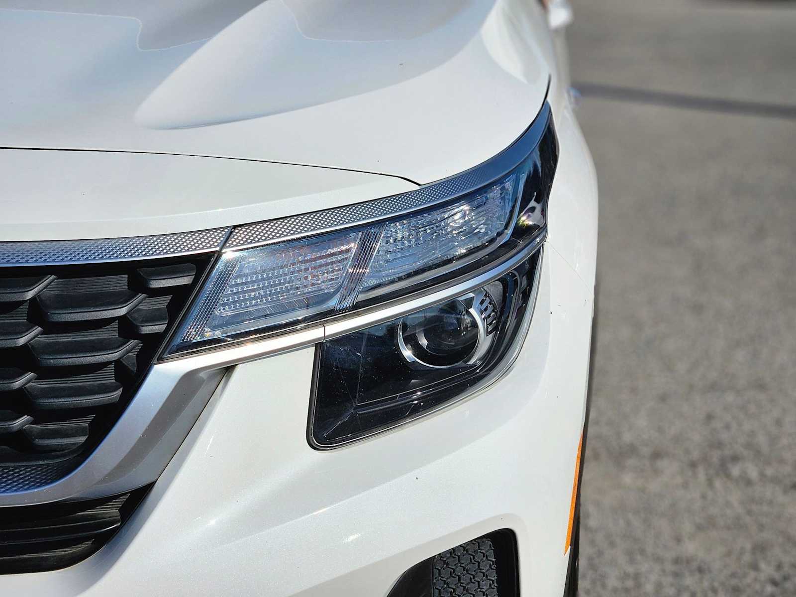 Thumbnail: 2021 Kia Seltos - 11