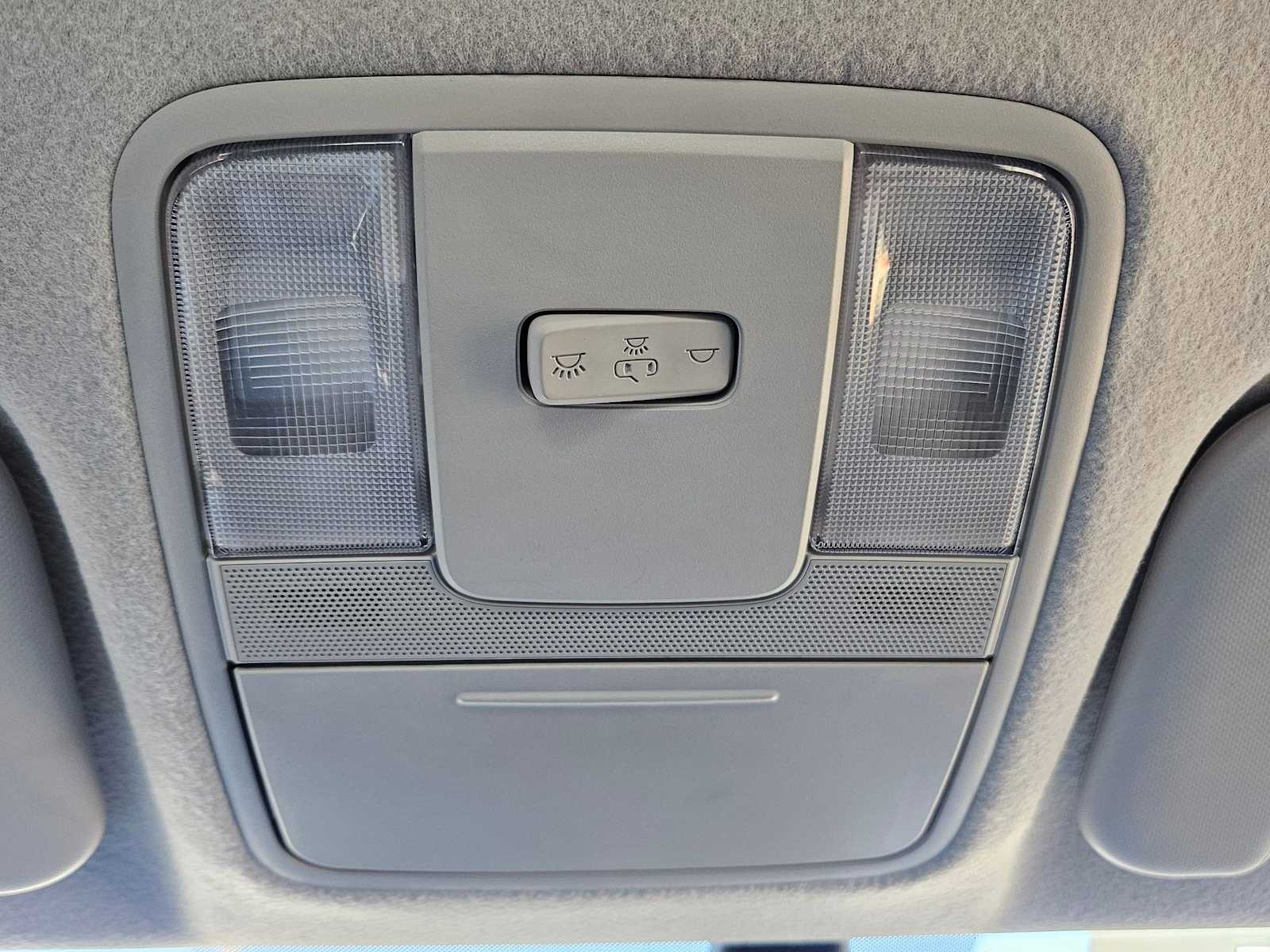 Thumbnail: 2024 Kia Forte - 32