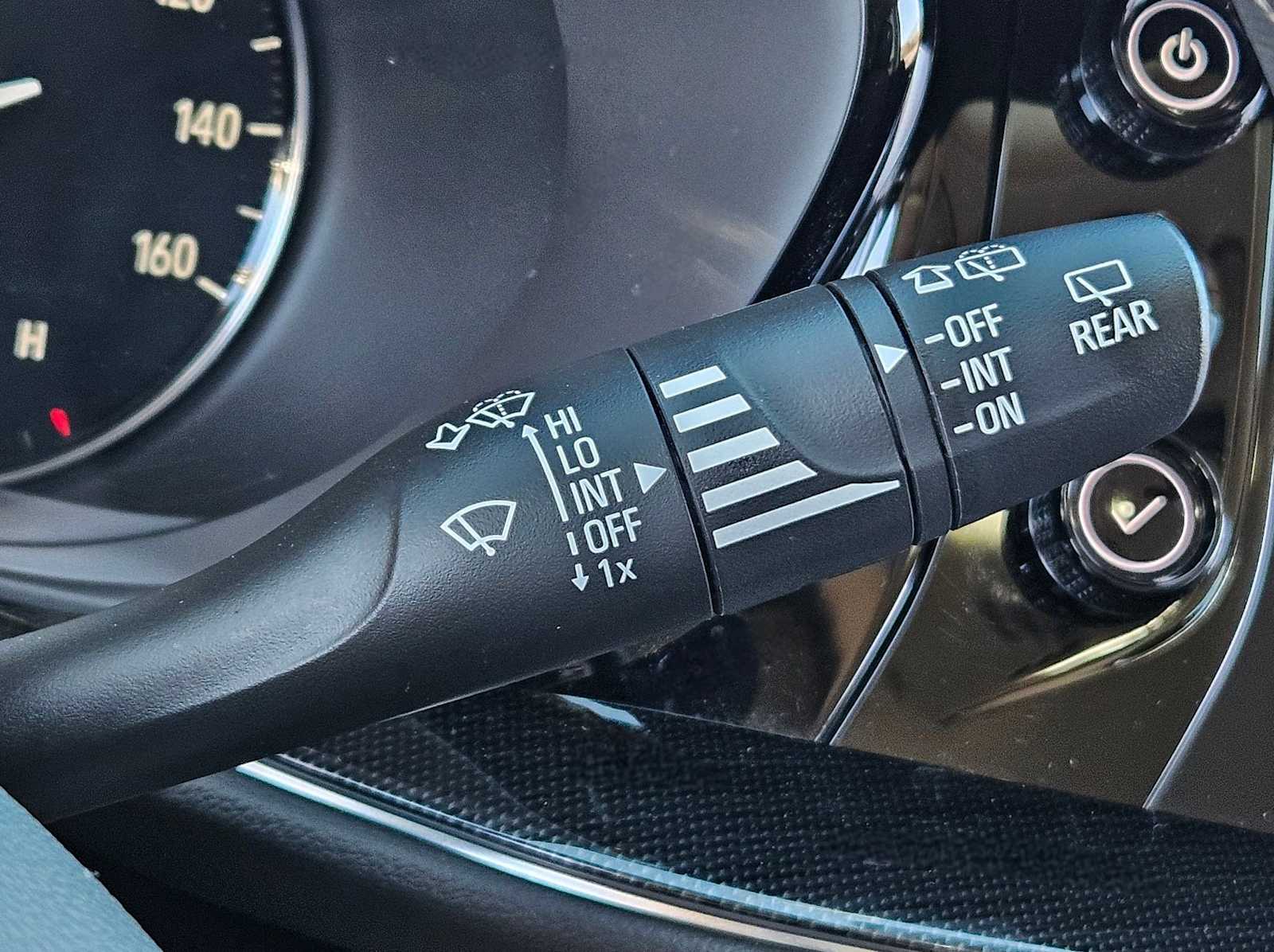 Thumbnail: 2022 Buick Envision - 25