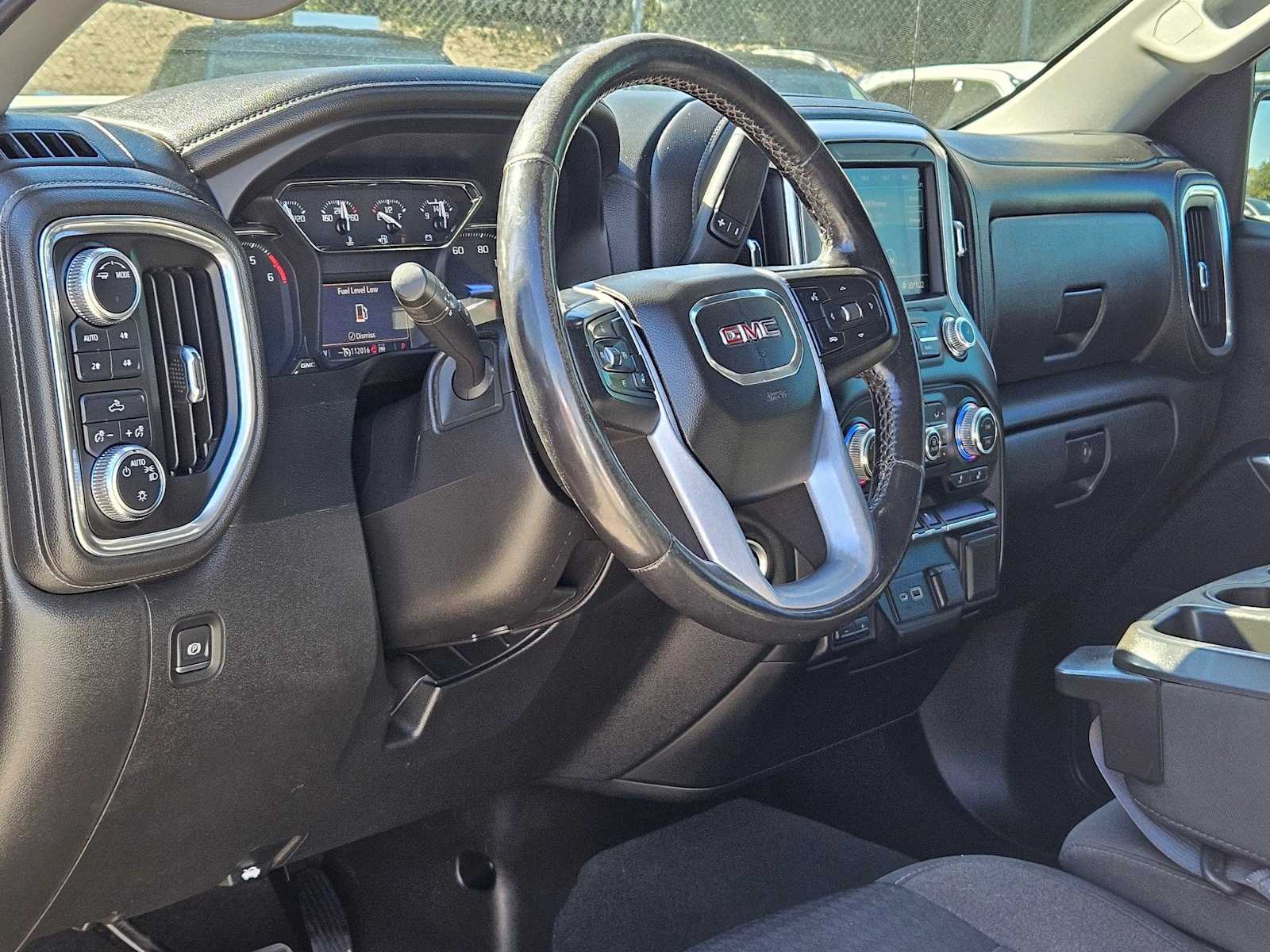 Thumbnail: 2022 GMC Sierra 1500 - 2